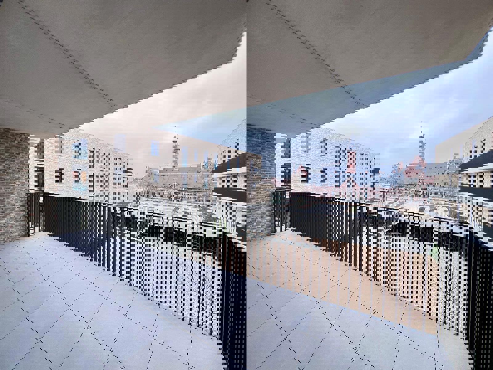 Licht, ruimte en comfort: nieuwbouwappartement met uniek zicht foto 21