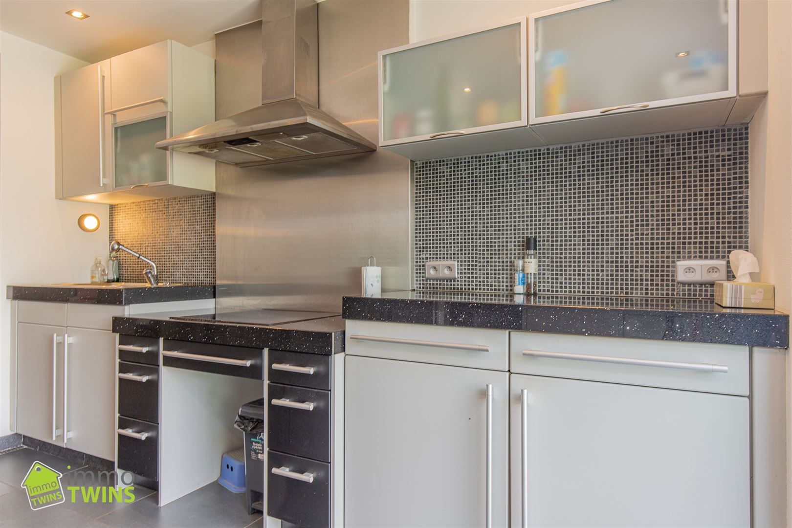 Instapklare woning met tuin, en inpandige garage te Appels (Dendermonde) foto 7