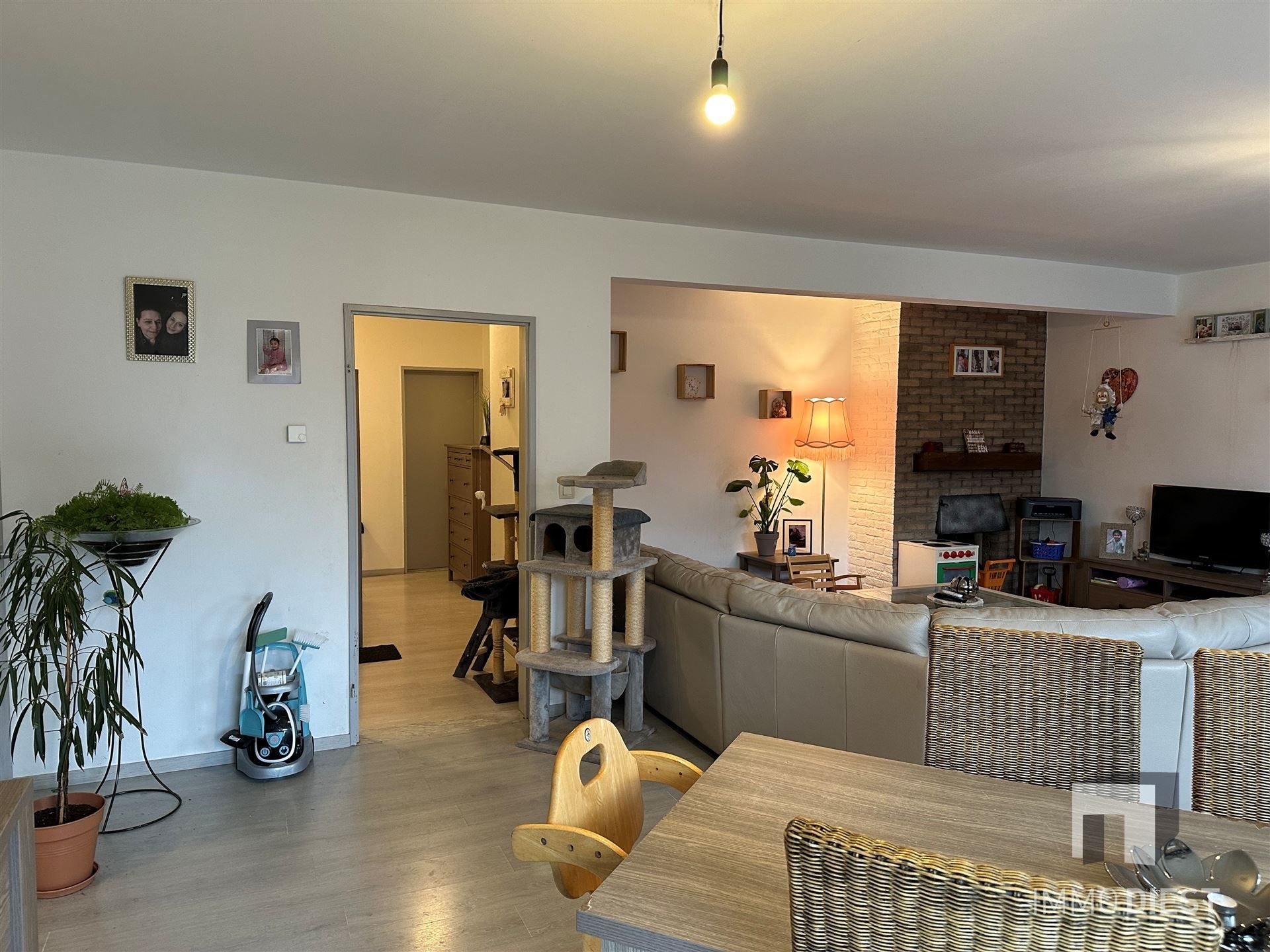 Appartement met 3 slpks, garage en kelder foto 6