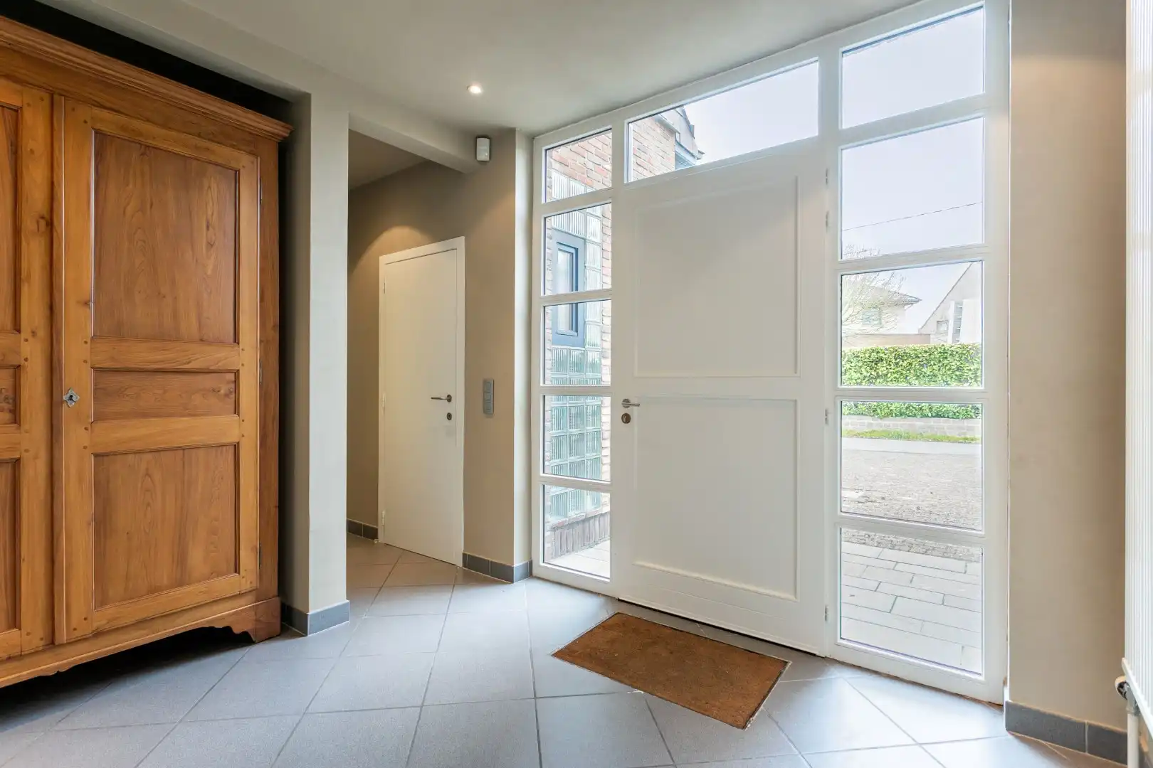 Instapklare villa te Heikruis, 4 slpks, bureau, dubbele garage en ruime tuin foto 3