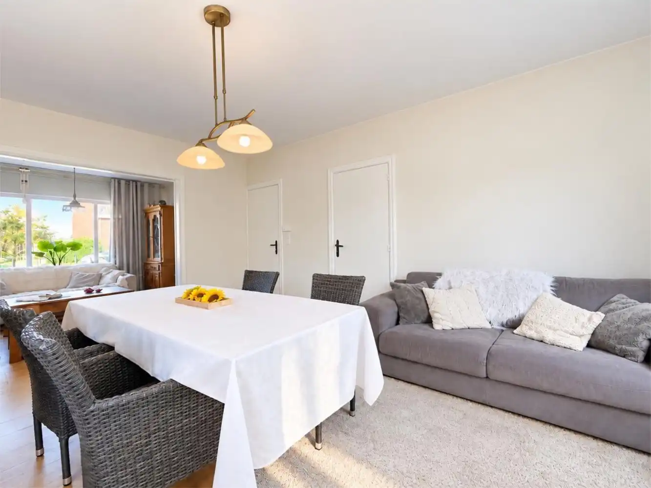 Ruime open bebouwing met mogelijkheden tot kangoeroewoning op 889 m² foto 4