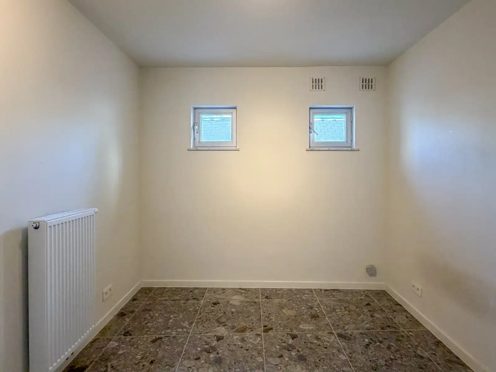 Gerenoveerd 2-slaapkamerappartement met uitzicht op Sint-Baafskathedraal foto 20