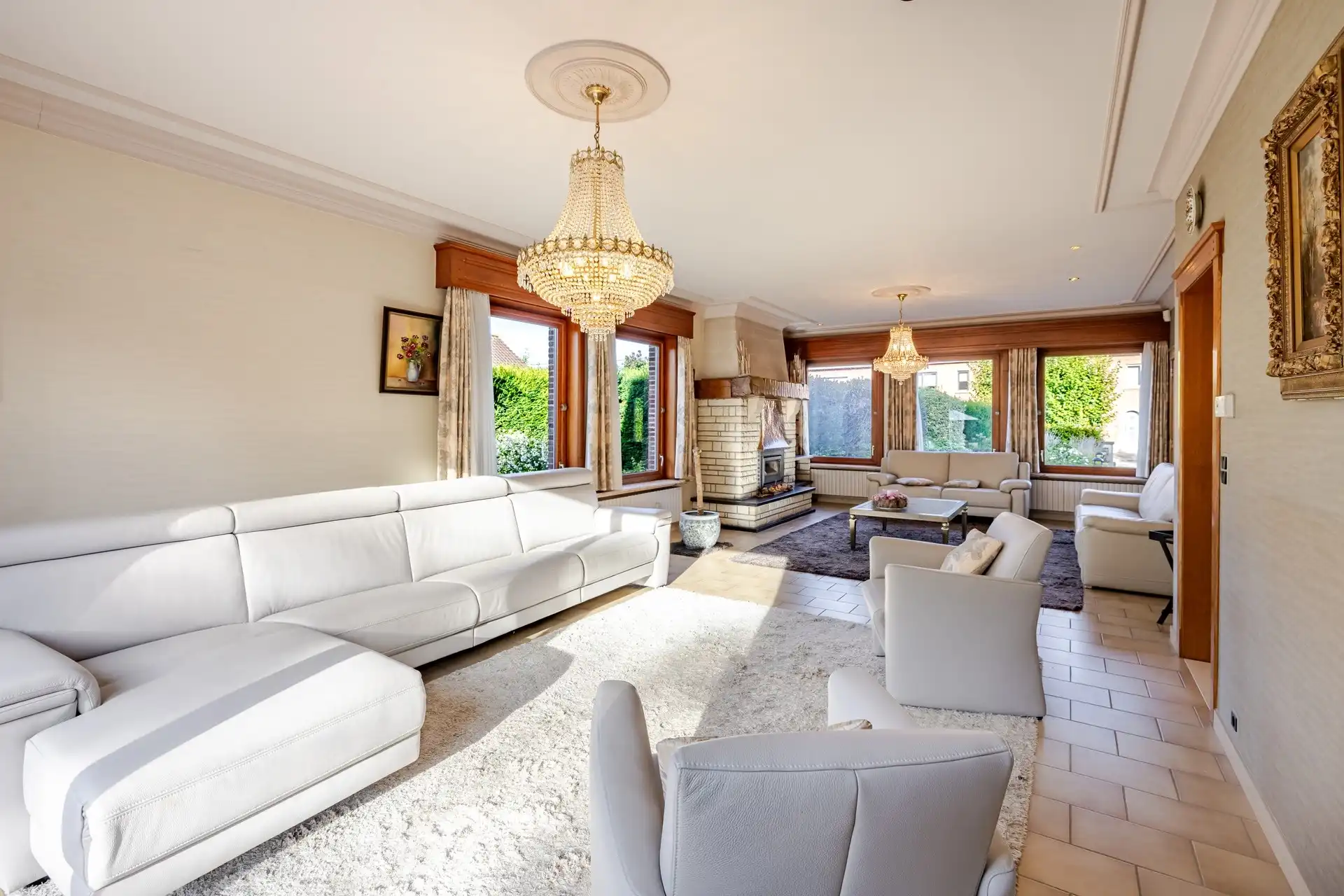 Charmante villa met panoramisch zicht op een toplocatie foto 7