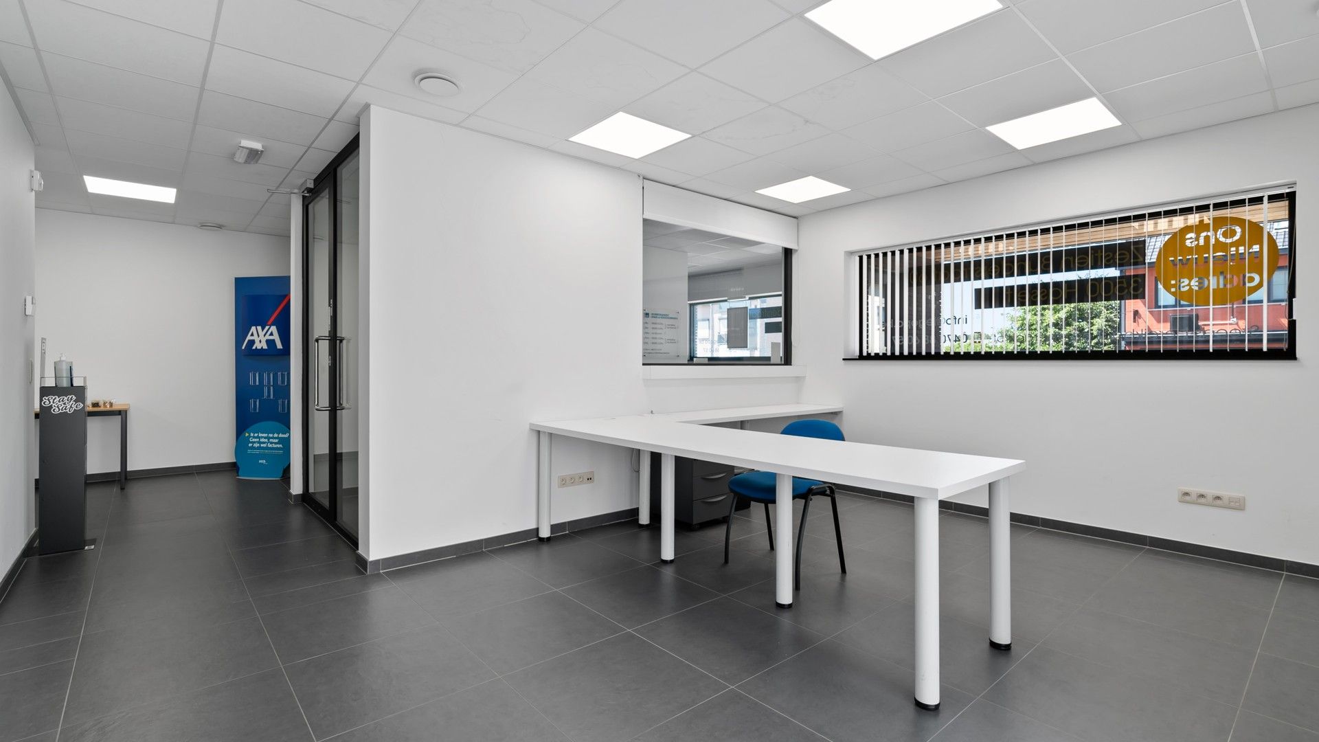 Modern handelspand met veel potentieel, energiezuinig en instapklaar foto {{pictureIndex}}