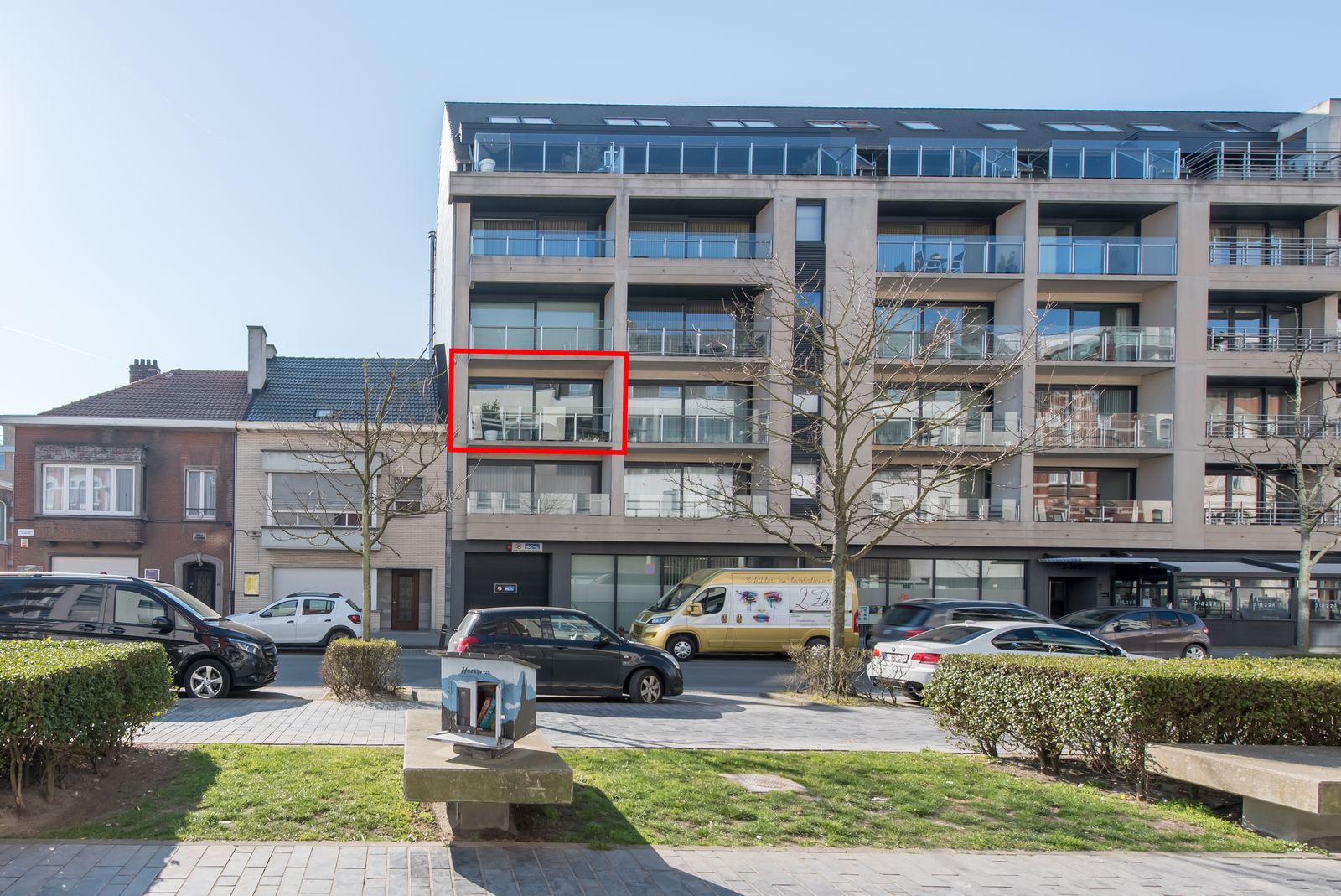 Recent en modern appartement met 3 slpk en zonnig terras ! foto {{pictureIndex}}