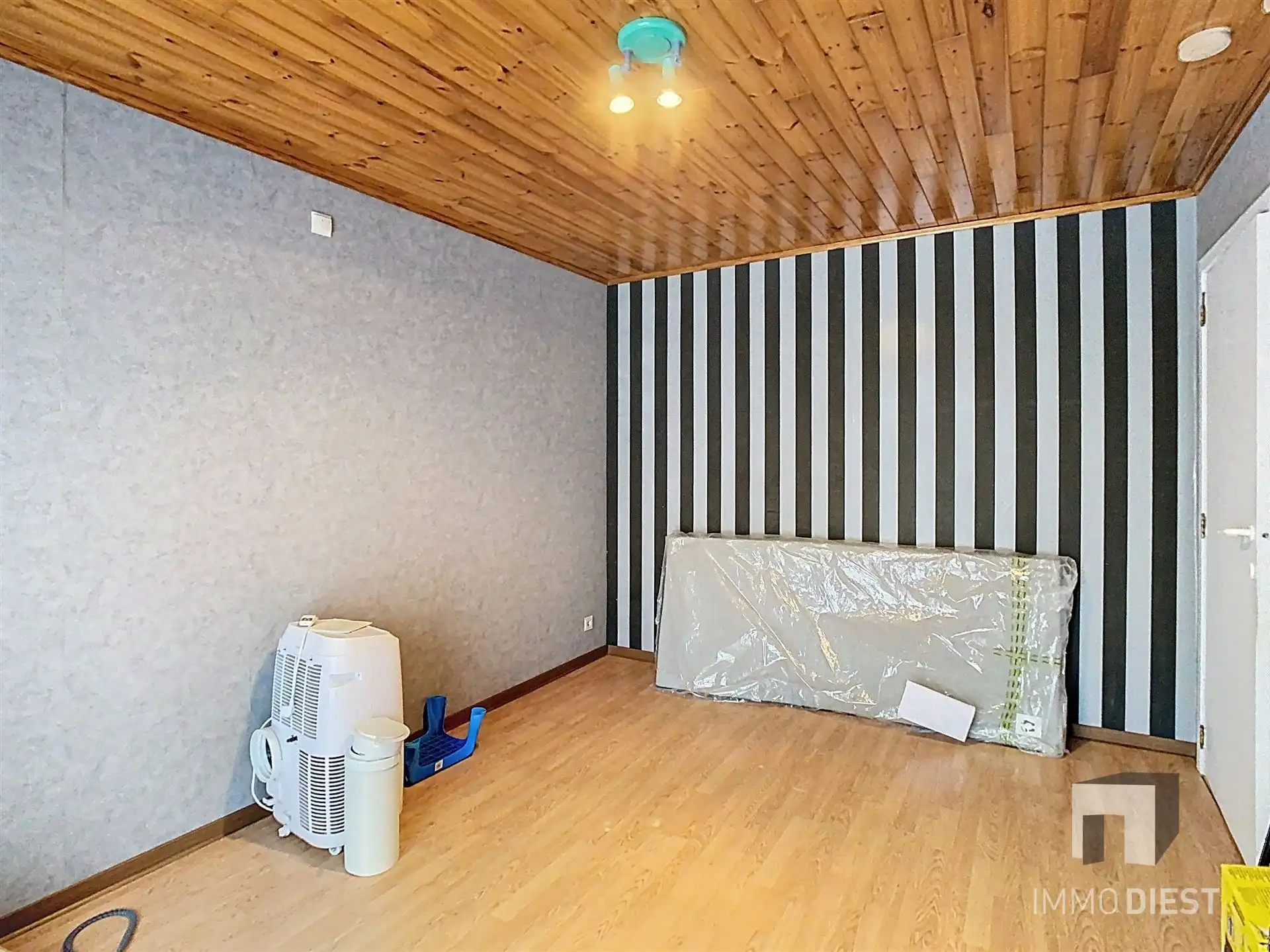  Charmante bungalow woning in Paal foto 16