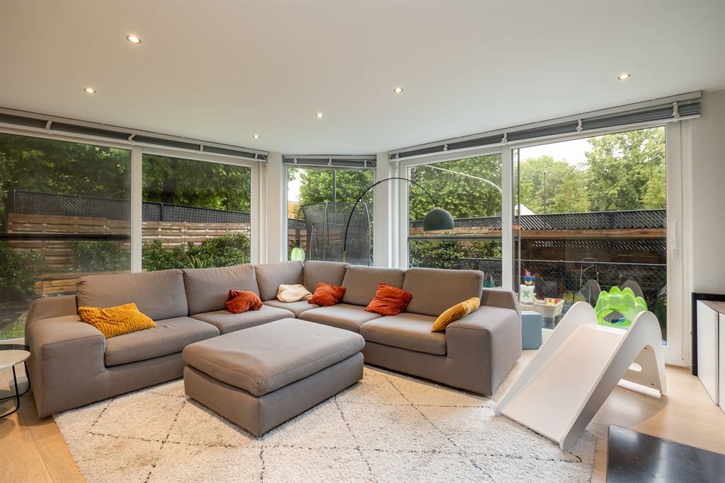 Ruime instapklare woning in hartje Sterrebeek foto 3