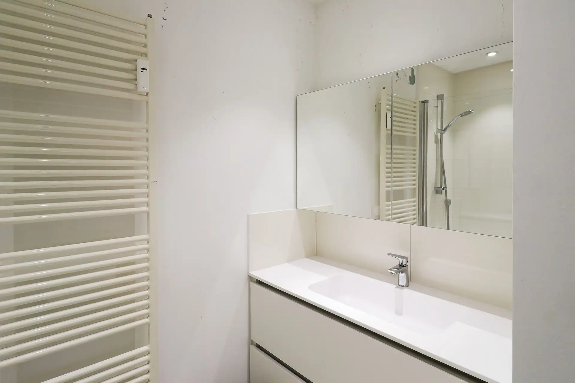 Lichtrijk appartement nabij Park Den Brandt! foto 9