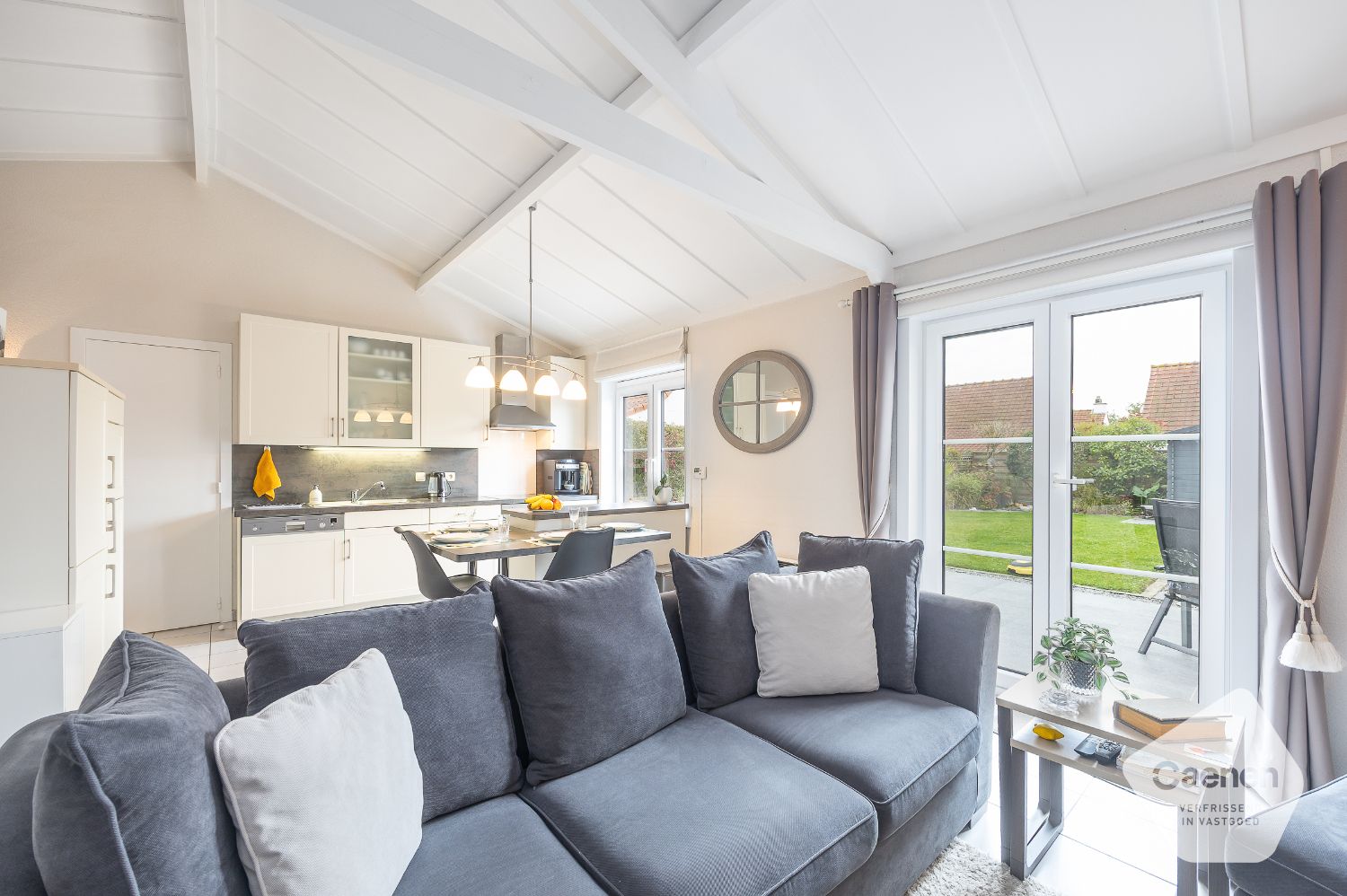 Hoofdfoto van de publicatie: Instapklare vakantiewoning met zuidgerichte tuin in Bredene - Zeewind II