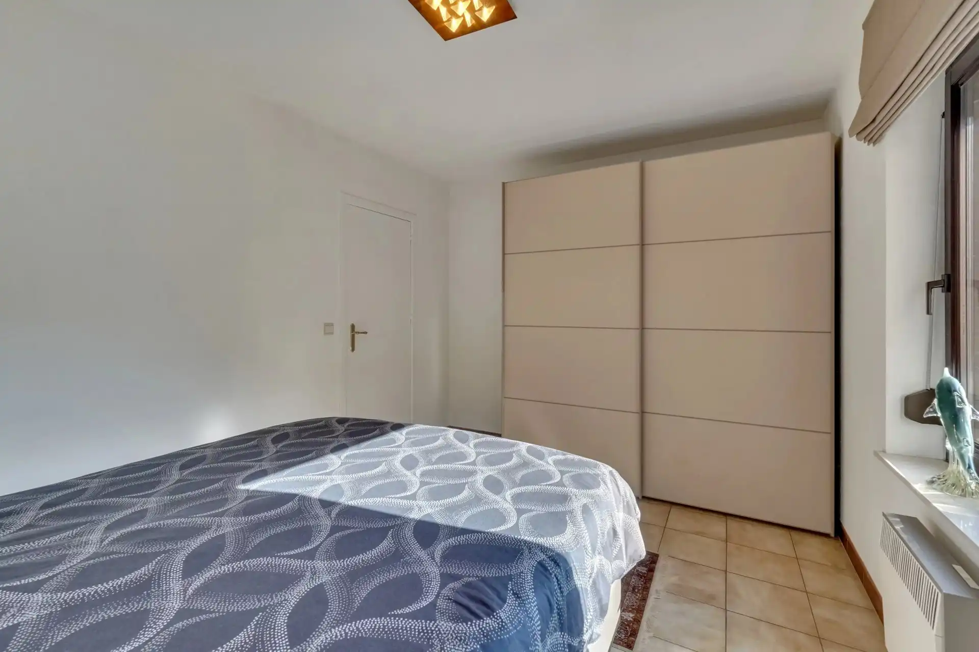 Ruim gelijkvloers appartement nabij stadscentrum foto 15