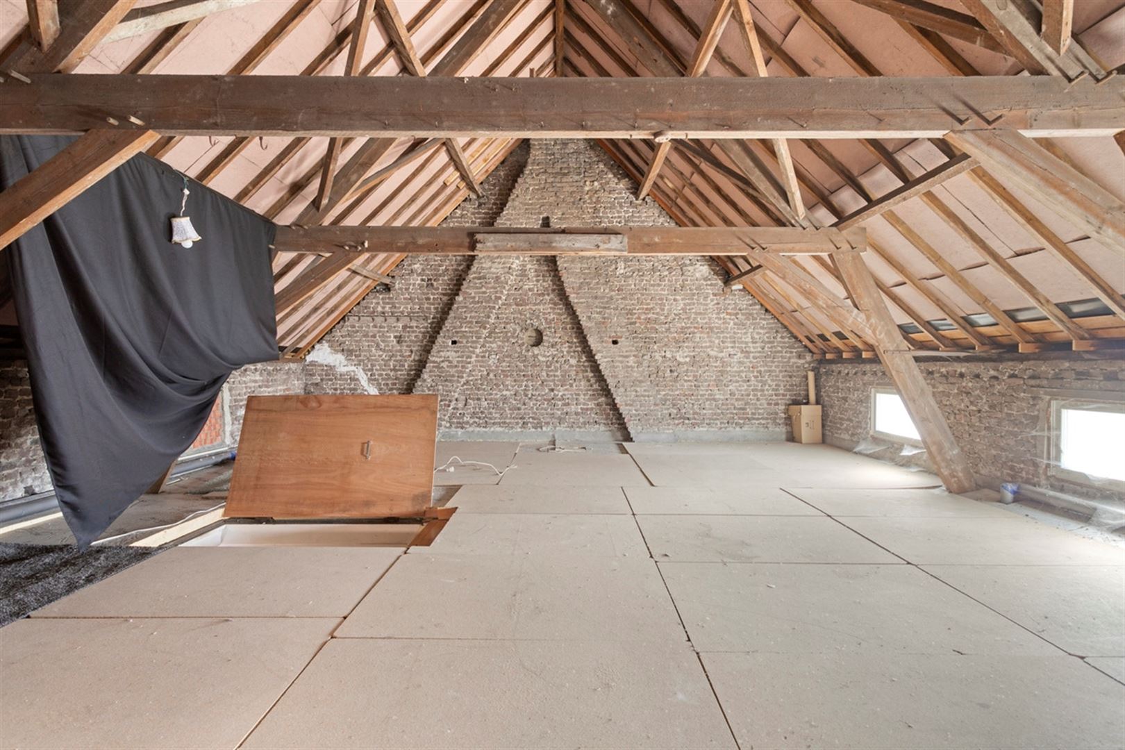 Knusse mooi gelegen woning in deelgemeente Welden foto 13