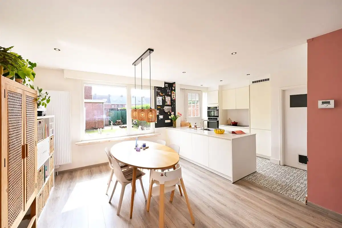Leuke woning in fijne wijk foto 7