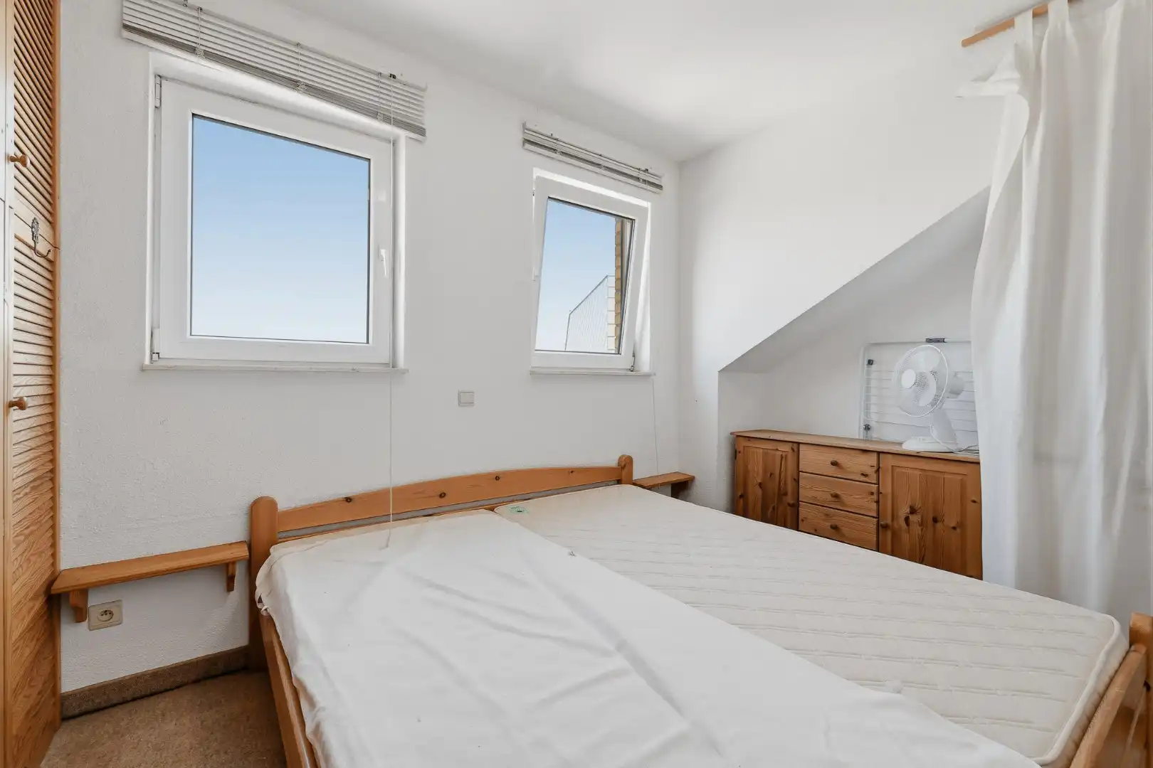 Instapklaar en gemeubeld 1-slaapkamerappartement met terras in hartje Wenduine foto 12