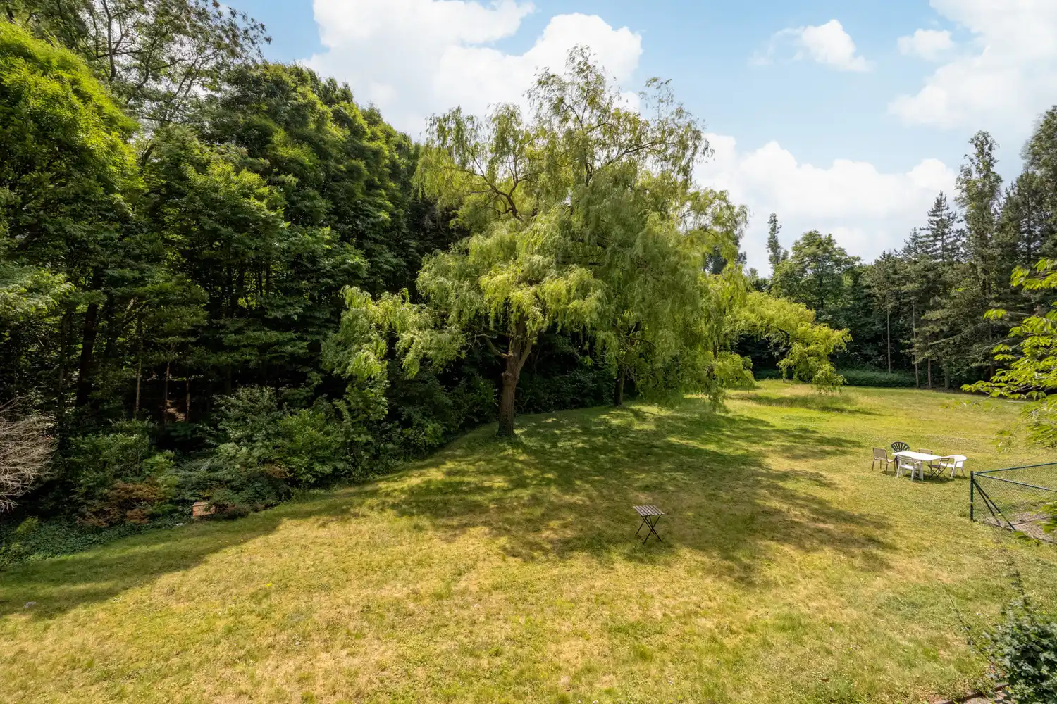 IN OPTIE: kevin@wellimmo.net voor meer info! Energiezuinig (EPC B) hoekappartement met uitzonderlijke lichtinval en riant terras te Berchem foto 6