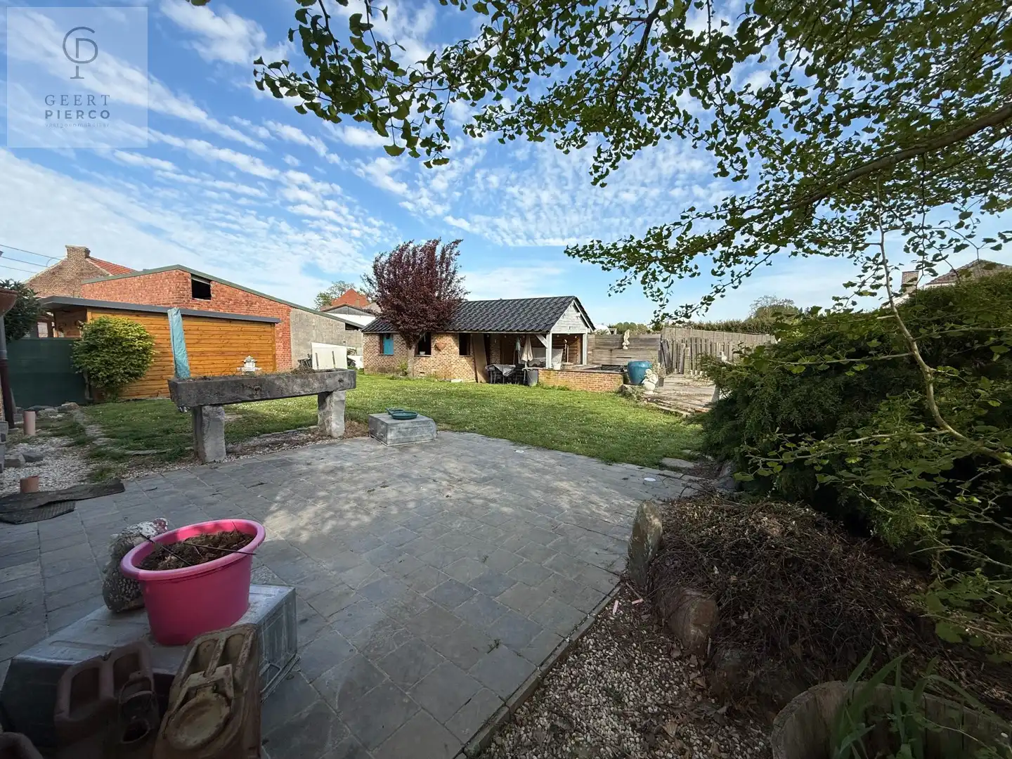 Knappe woonst op toplocatie foto 43