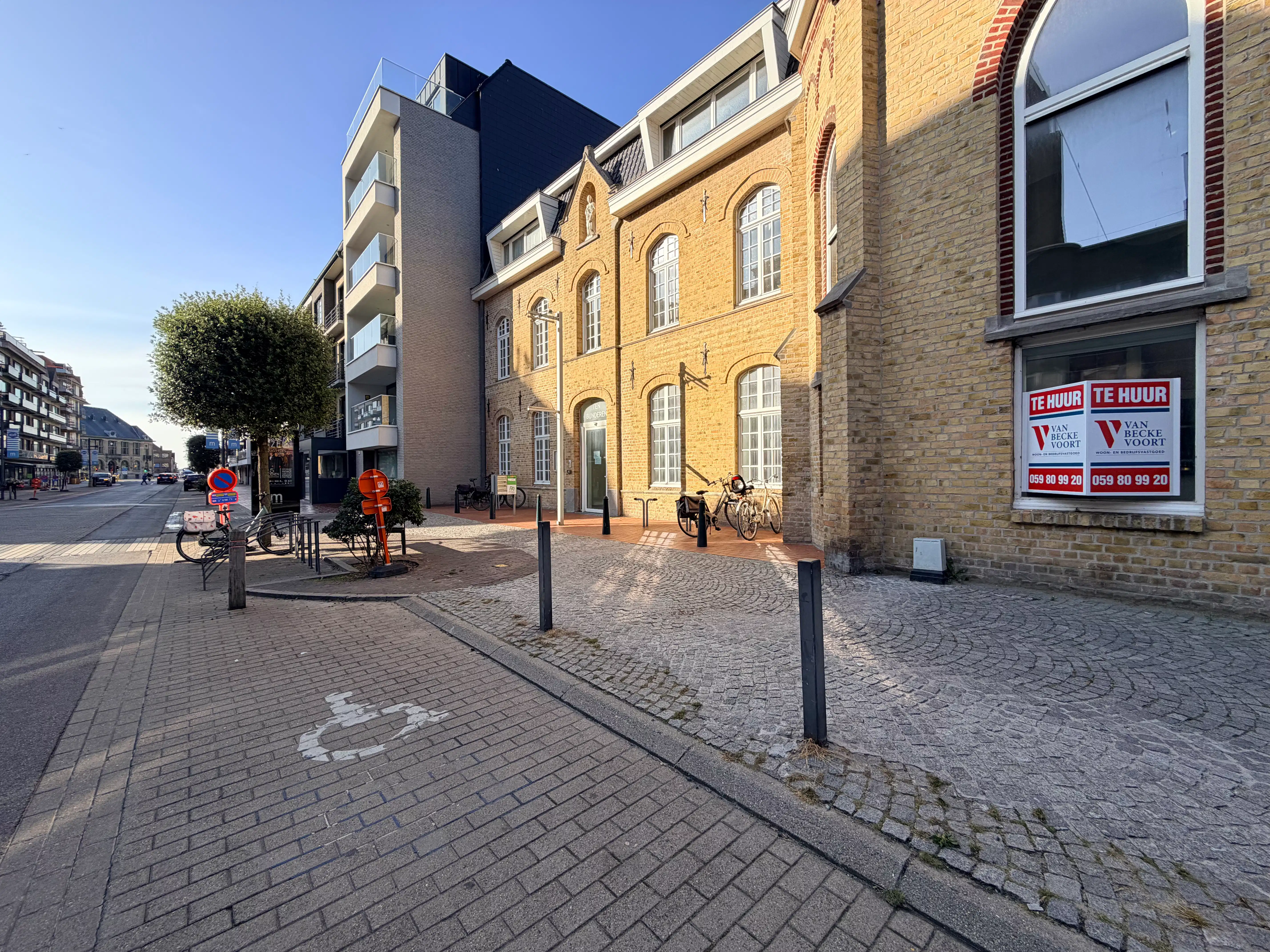 Instapklaar handelsgelijkvloers 250 m² Middelkerke foto 17