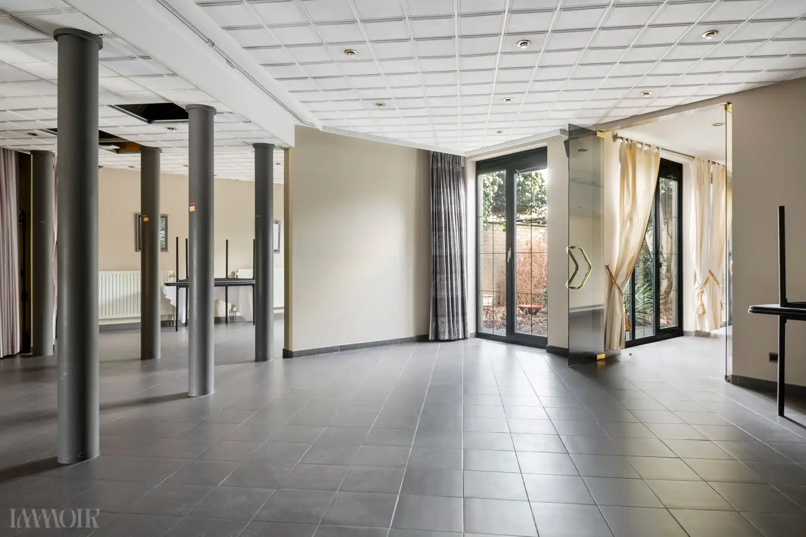 Handelspand met tal van mogelijkheden in Merksem. foto 4