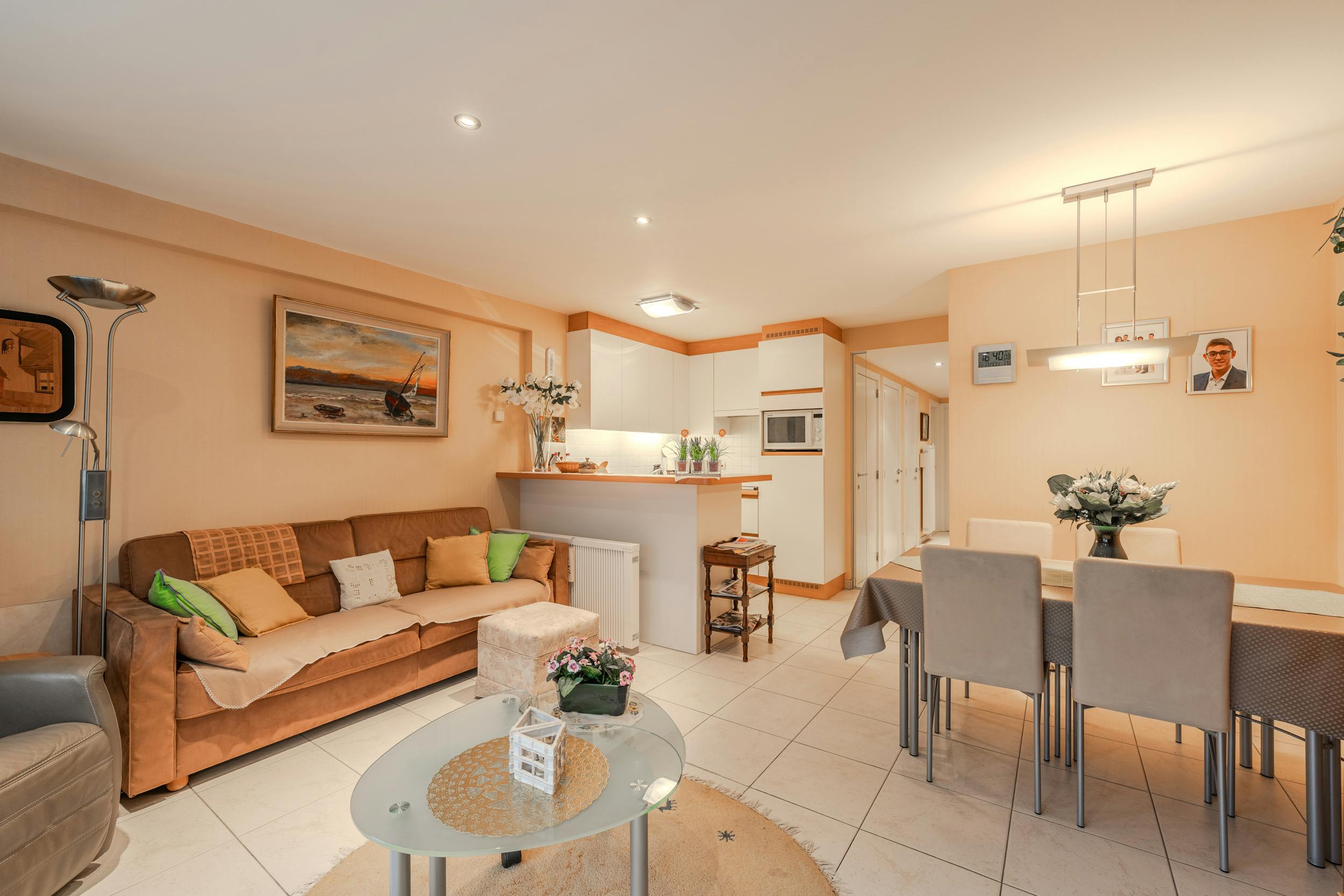 Zongericht appartement met twee slaapkamers en terras foto 7