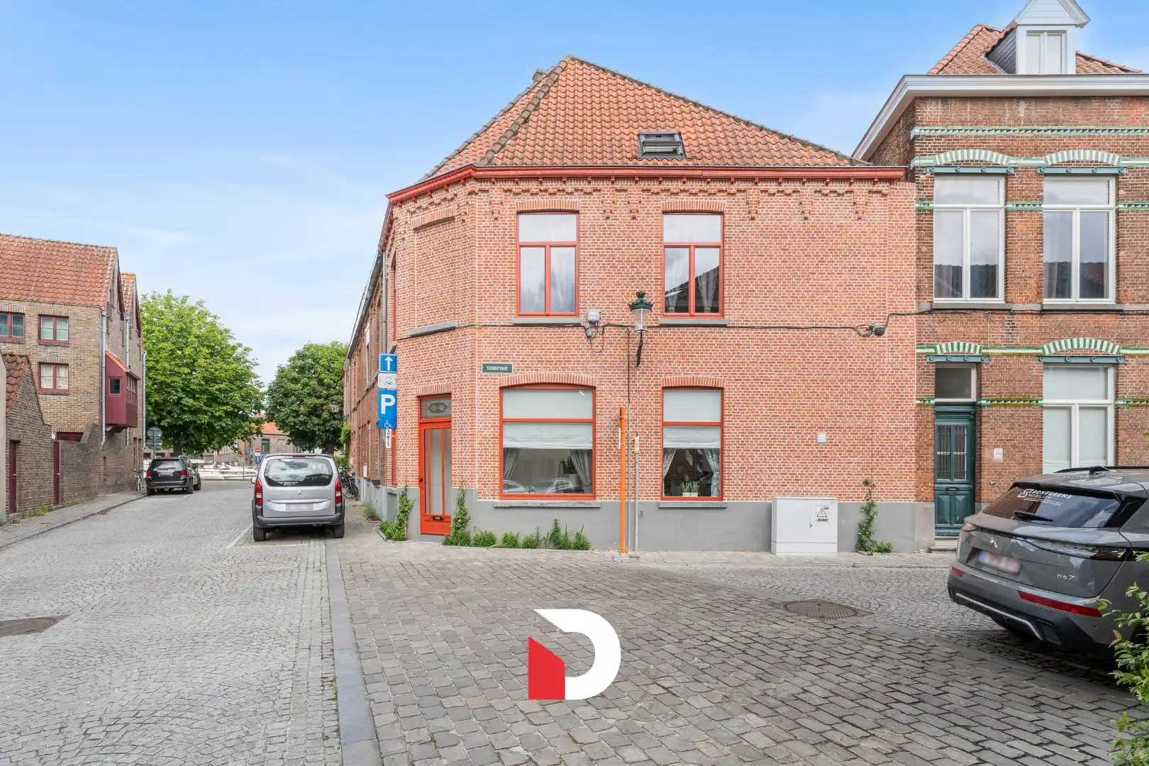 Bijzonder fraai gerenoveerde hoekwoning nabij de Coupure in hartje Brugge foto 29