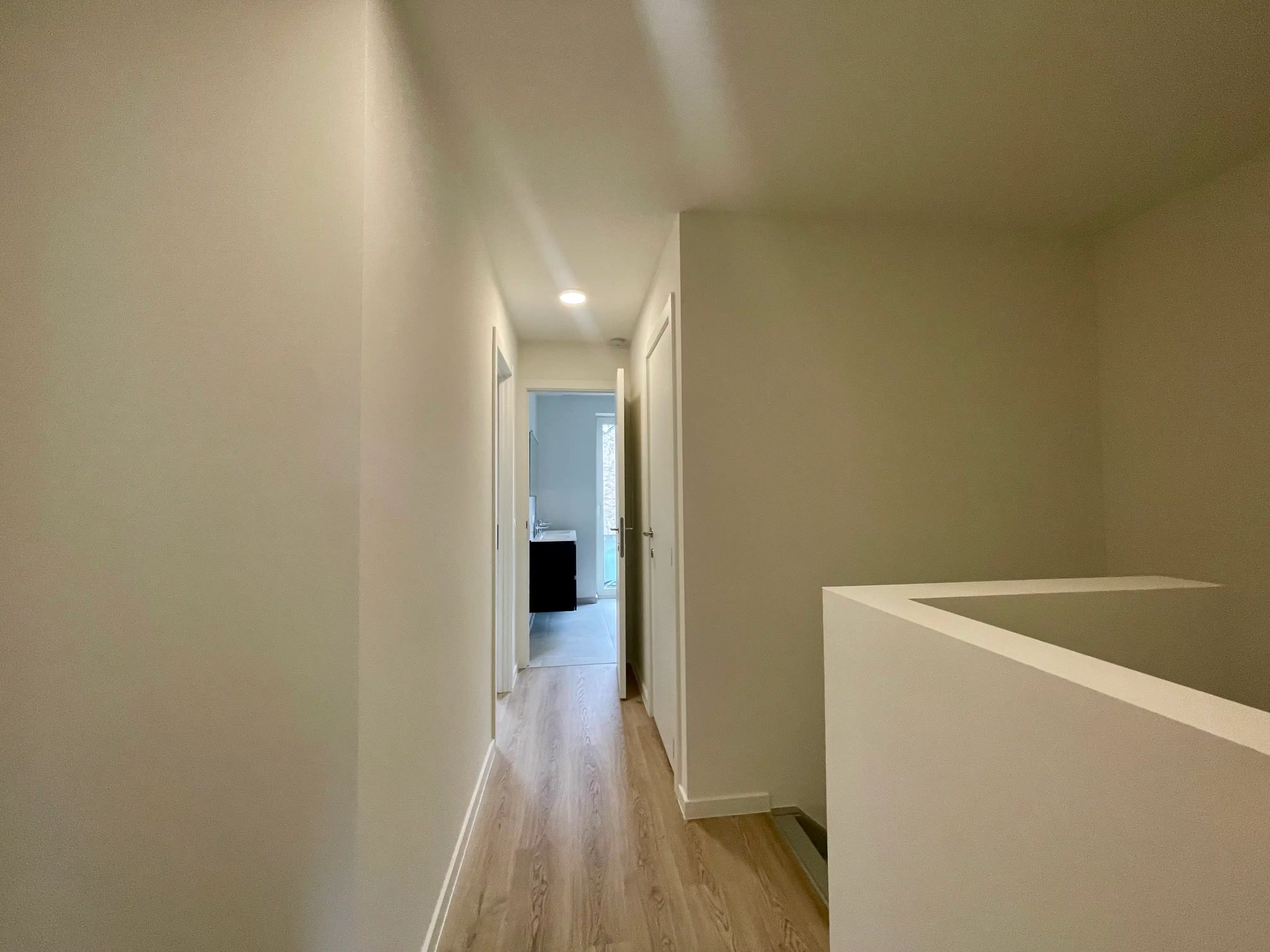 Nieuwbouwwoning in een levendige buurt dichtbij Gent foto 9