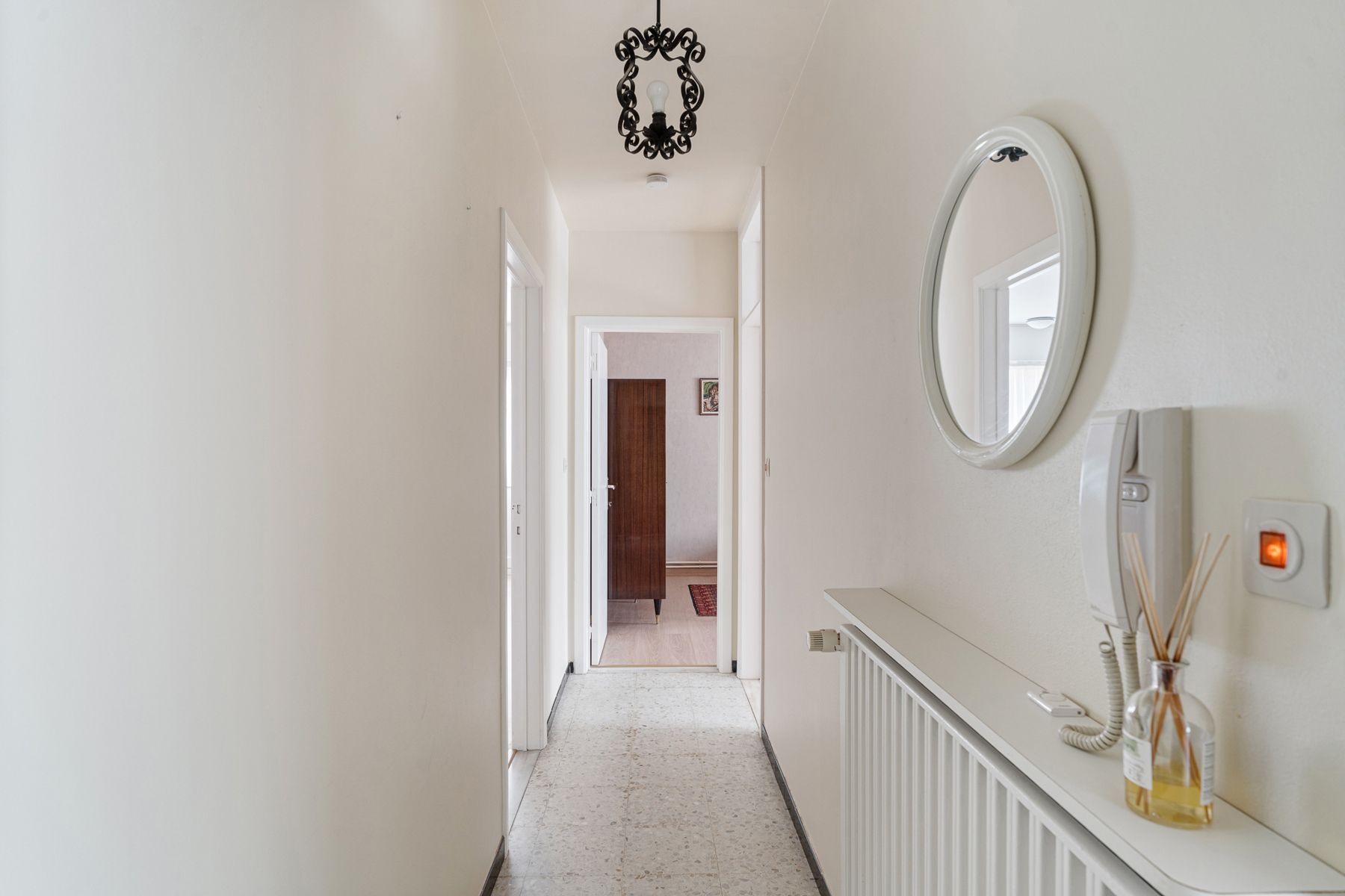 Ruim 3 slpk. gelijkvloersappartement te Sint-Michiels foto 14