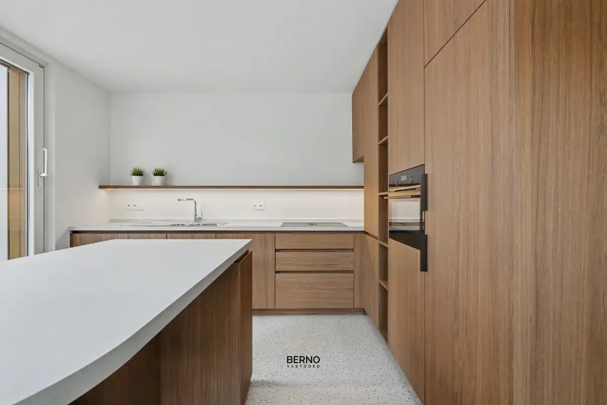 Instapklare en energiezuinige gerenoveerde woning. foto 9