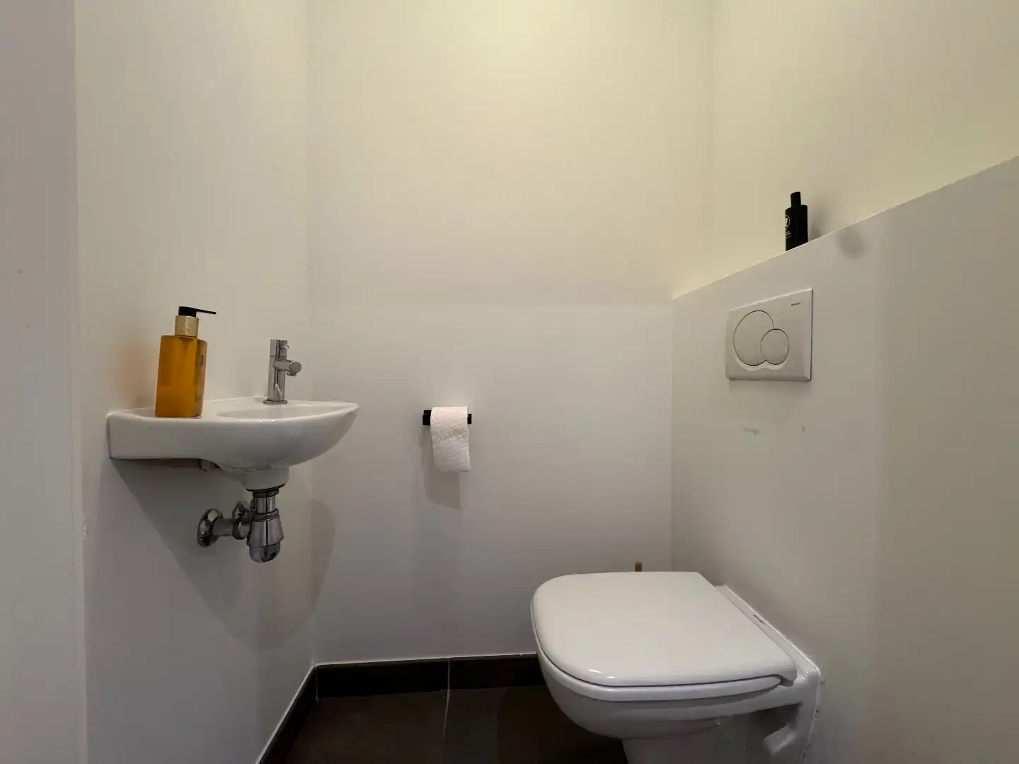 TE HUUR - Duplex appartement met 2slpk en terras foto 5