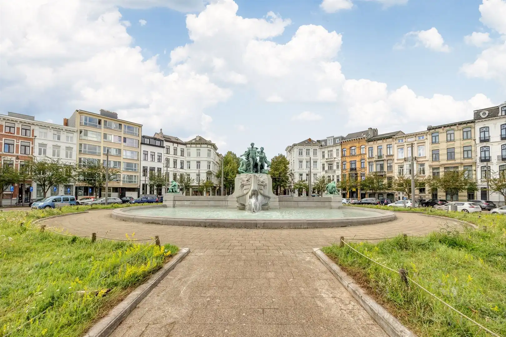 Appartement met zicht over de Leien en het KMSKA foto 33