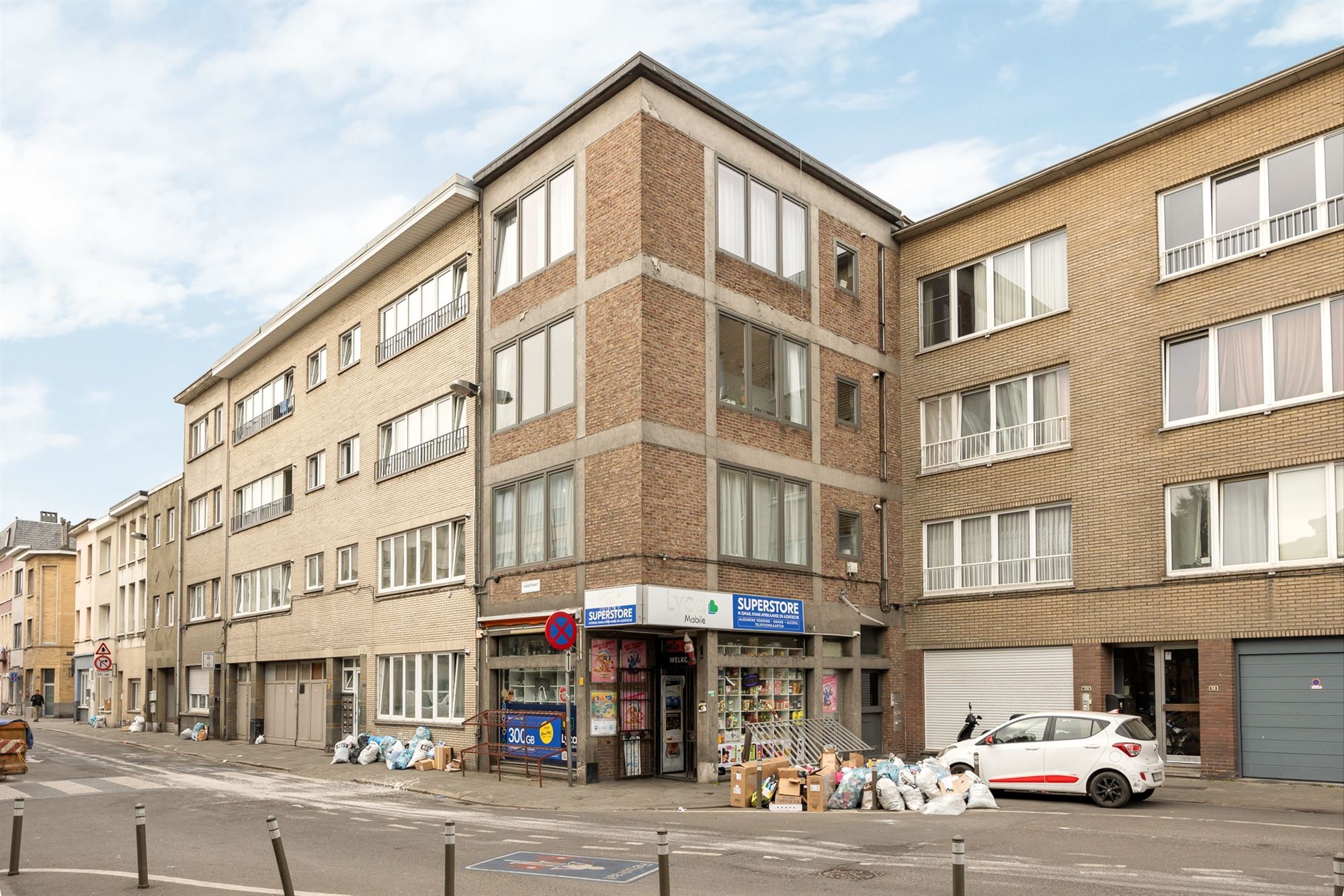 Lichtrijk appartement met twee slaapkamers foto 16