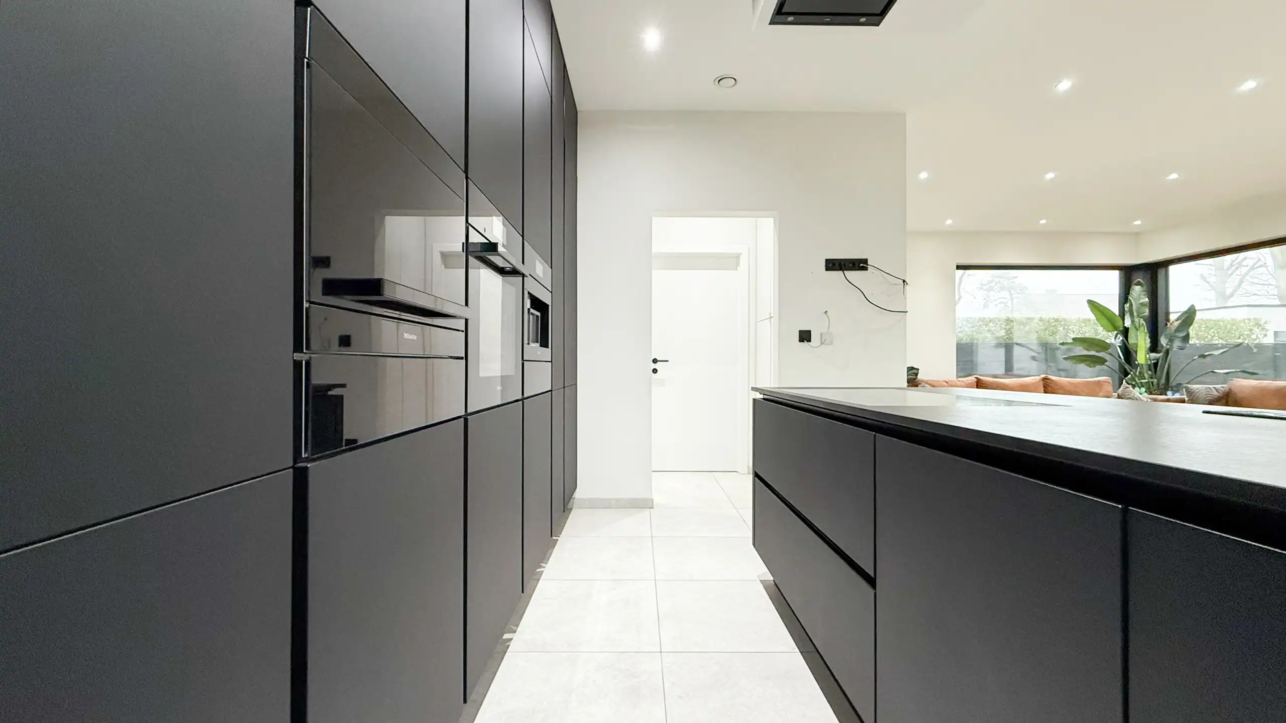 Exclusieve villa in Genk – stijlvol wonen aan 2% registratie foto 17