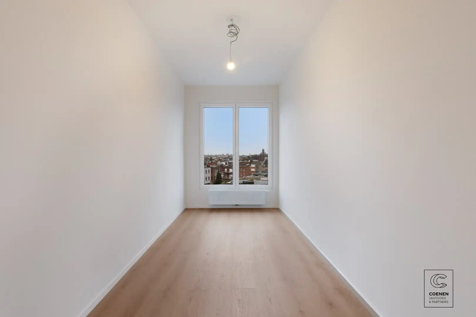 Prachtig gerenoveerd appartement van 87 m² op centrale ligging te Wilrijk! foto 13