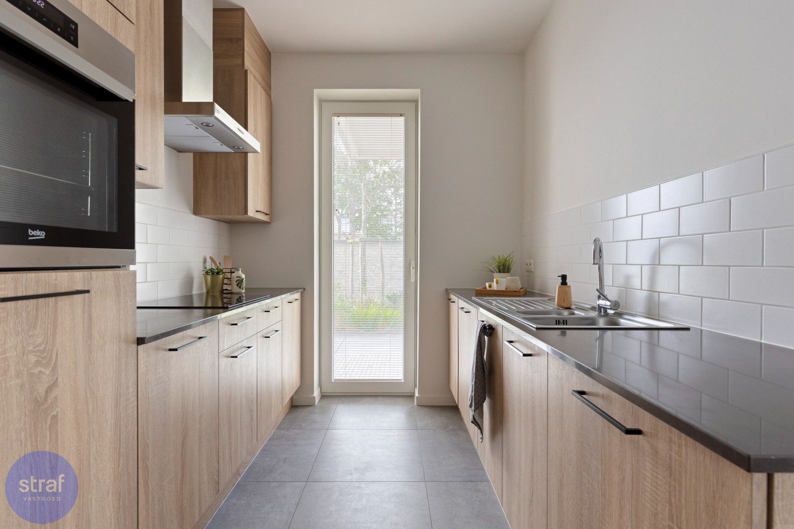 Nieuw en gezellig appartement met terras op toplocatie foto 5