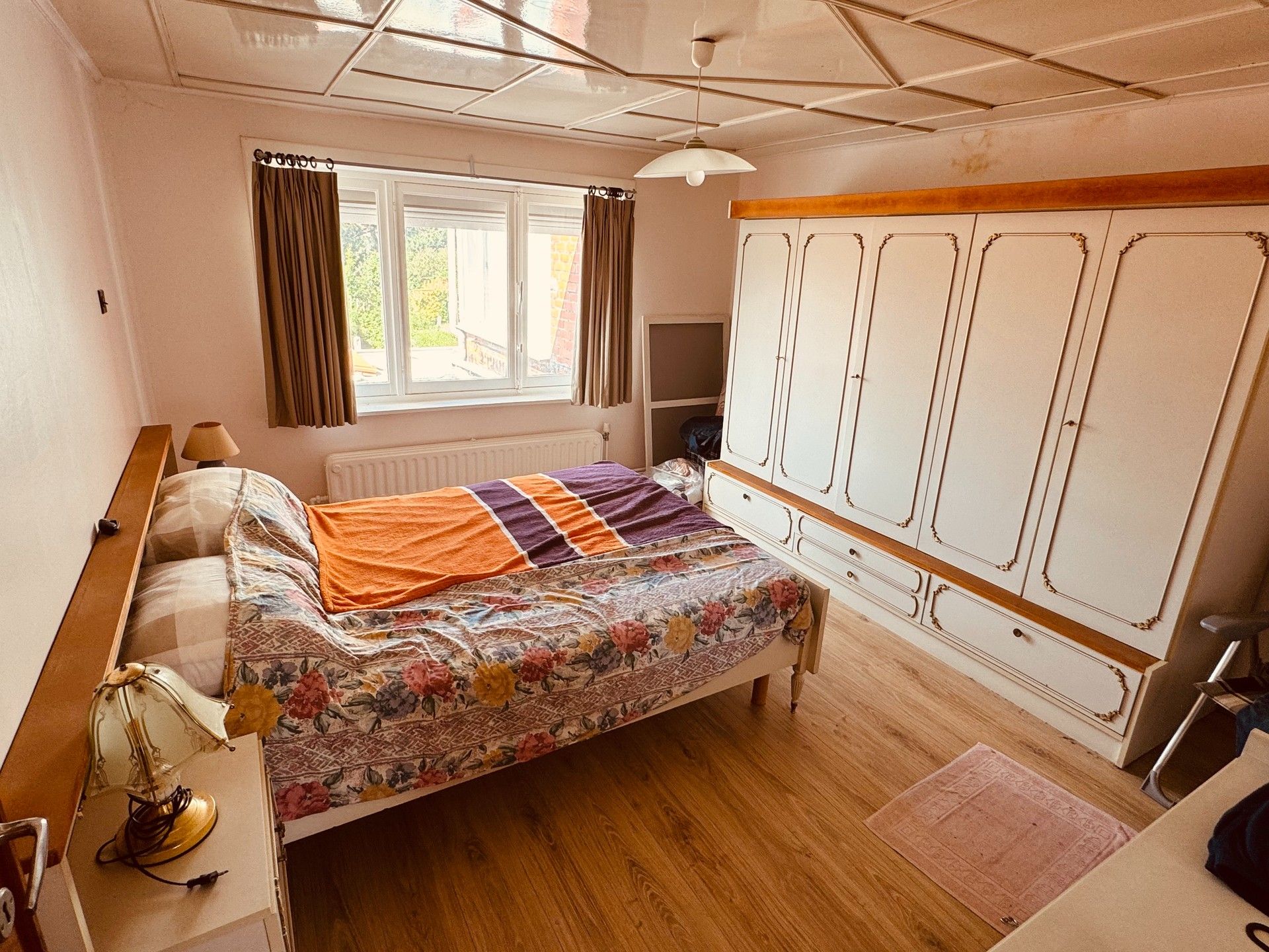 Verzorgde woning opgesplitst te koop in het centrum van De Haan. foto 29