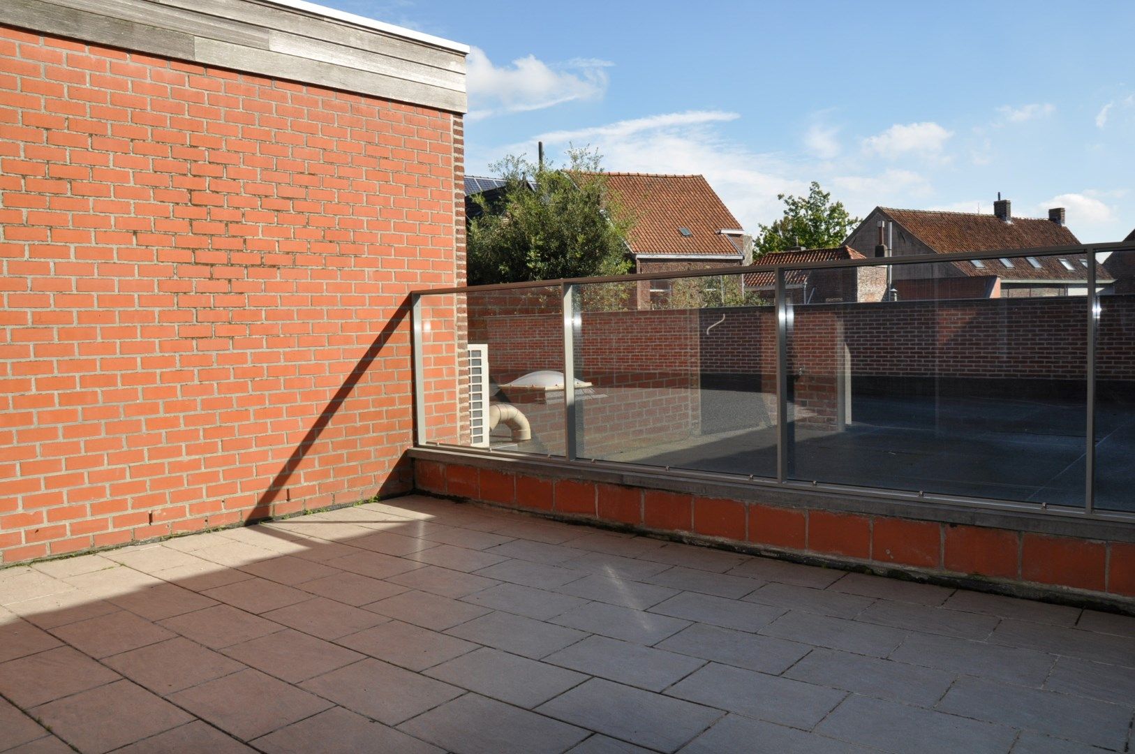 Verzorgd appartement met zicht op de Grote Markt, twee slaapkamers en groot terras. foto 11