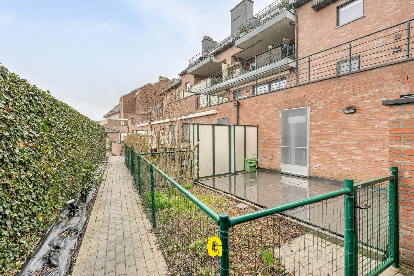 Netjes verzorgd en comfortabel ingericht gelijkvloers appartement met ruim terras, standplaats en kelderberging op wandelafstand van de markt foto 23