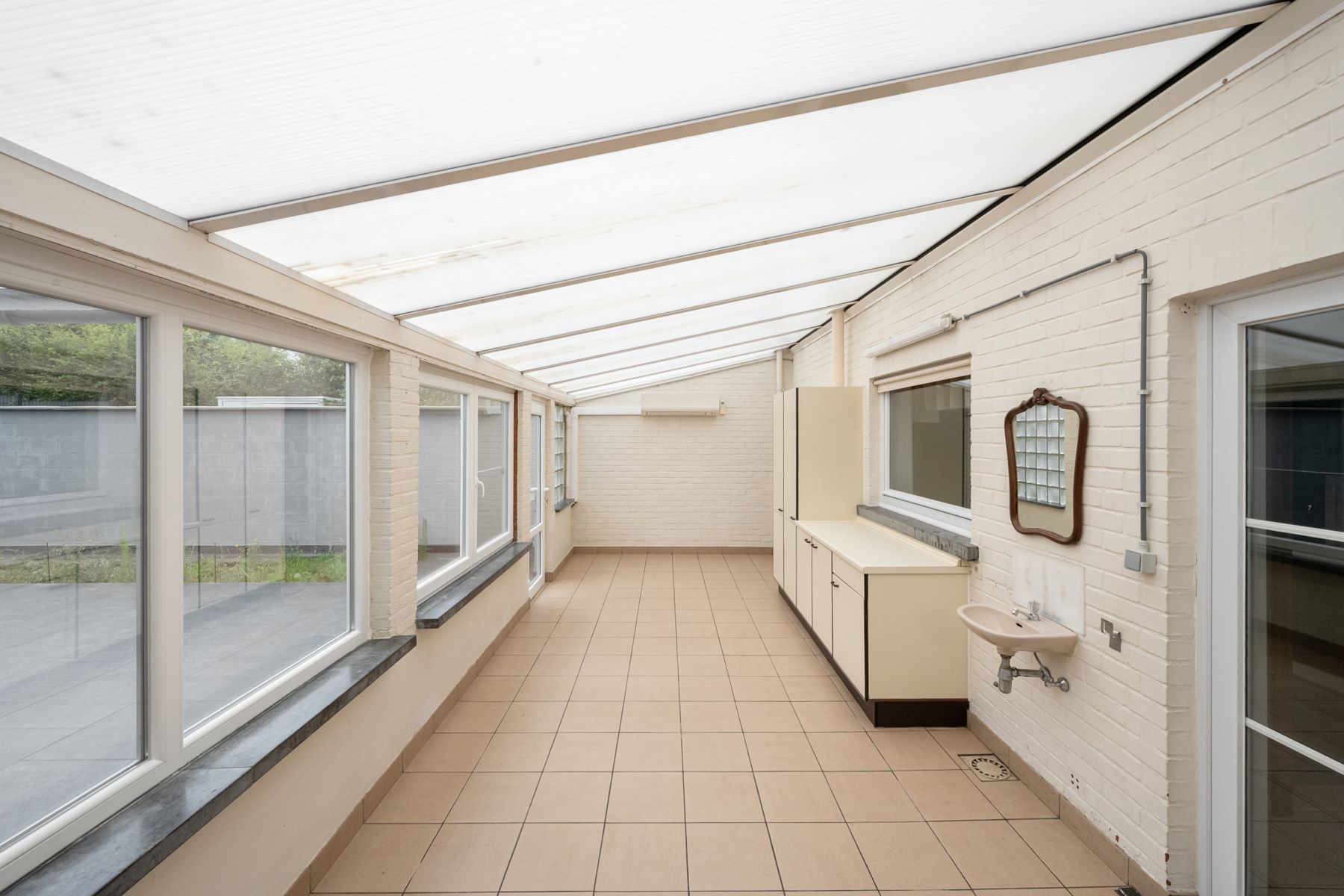 Instapklare halfopen bebouwing met 4 slaapkamers foto 13