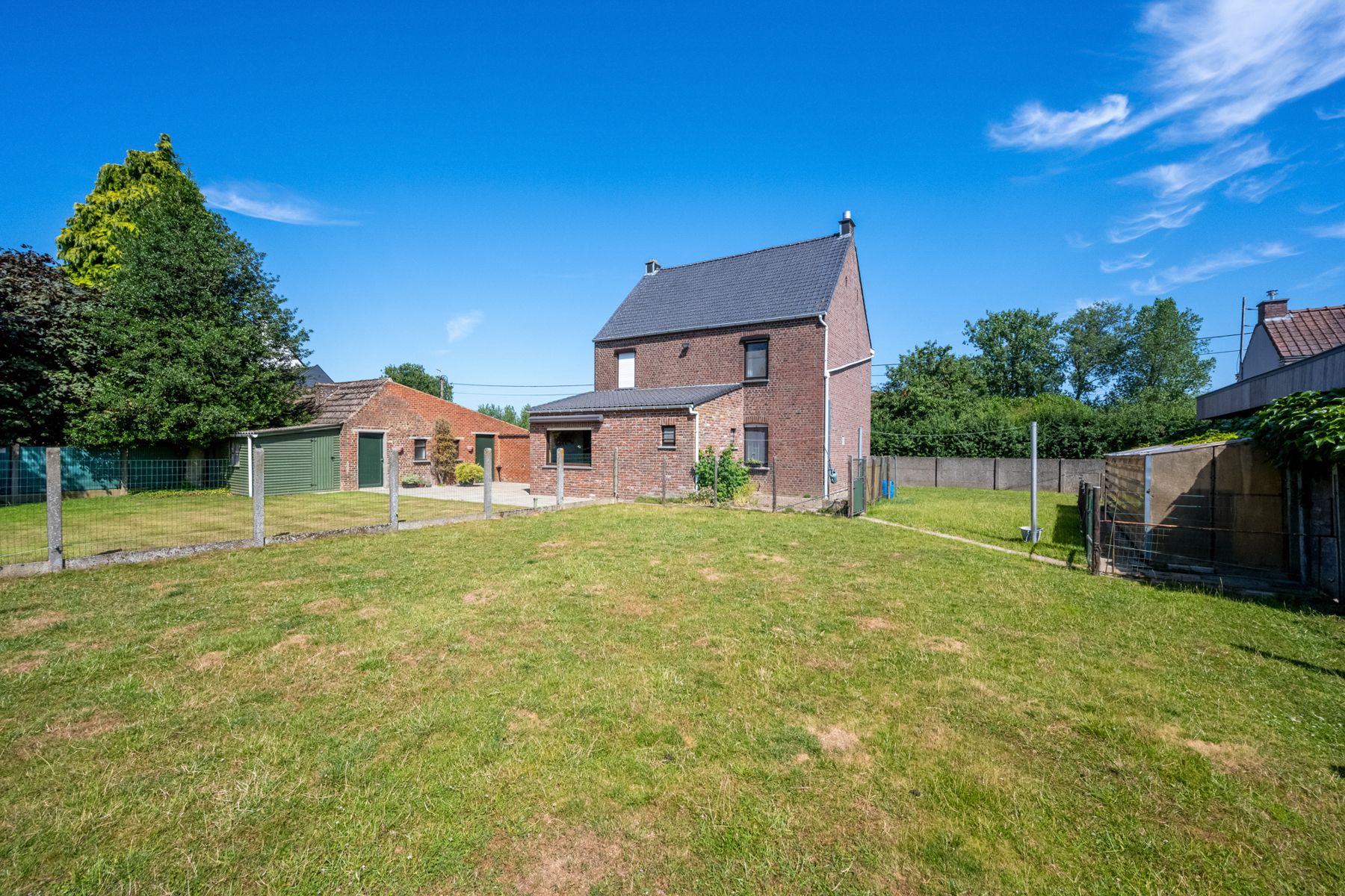 Unieke eigendom met prachtige tuin in doodlopende straat  foto 26