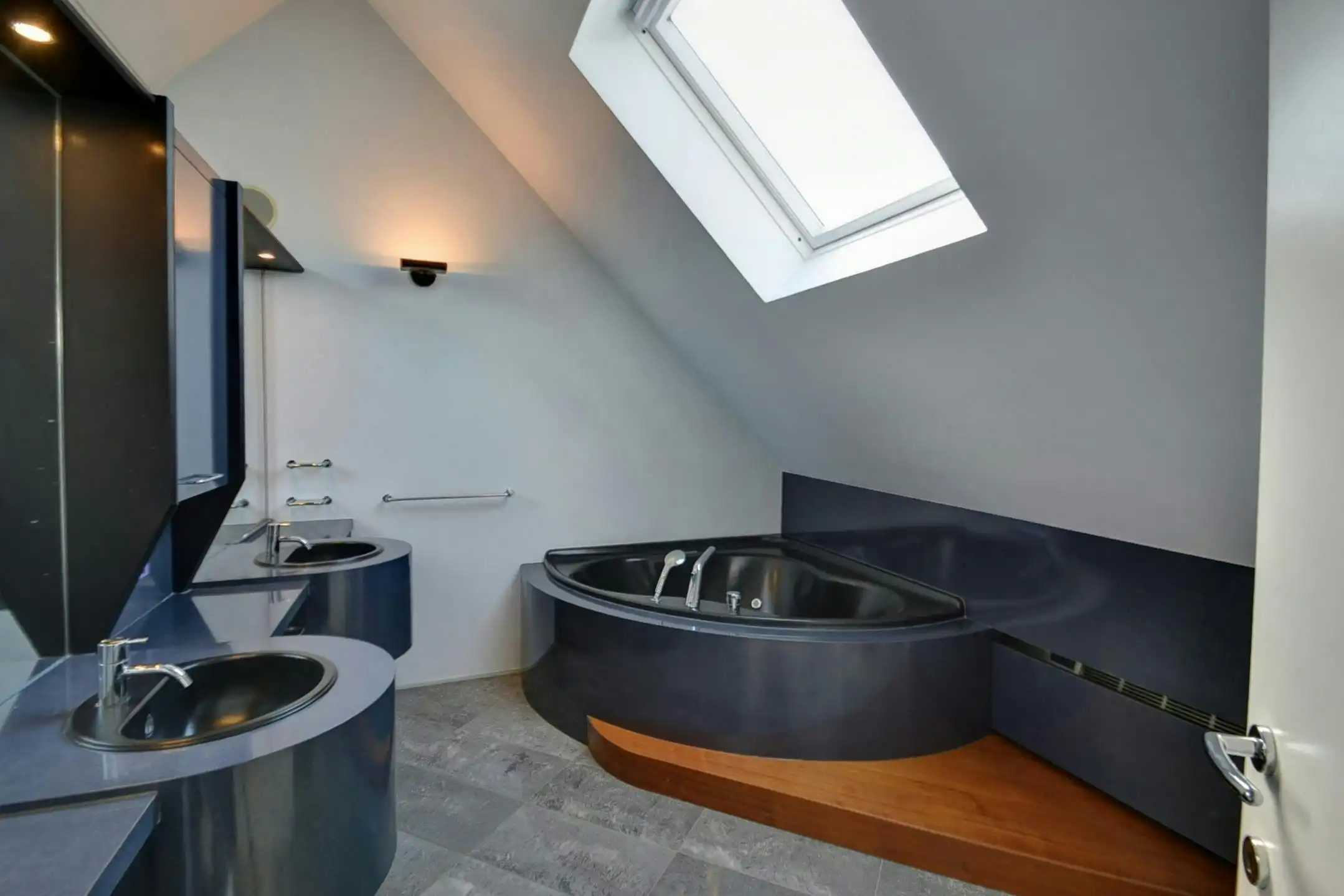 Vastgoedvennootschap te koop in Essen, Antwerpen foto 8