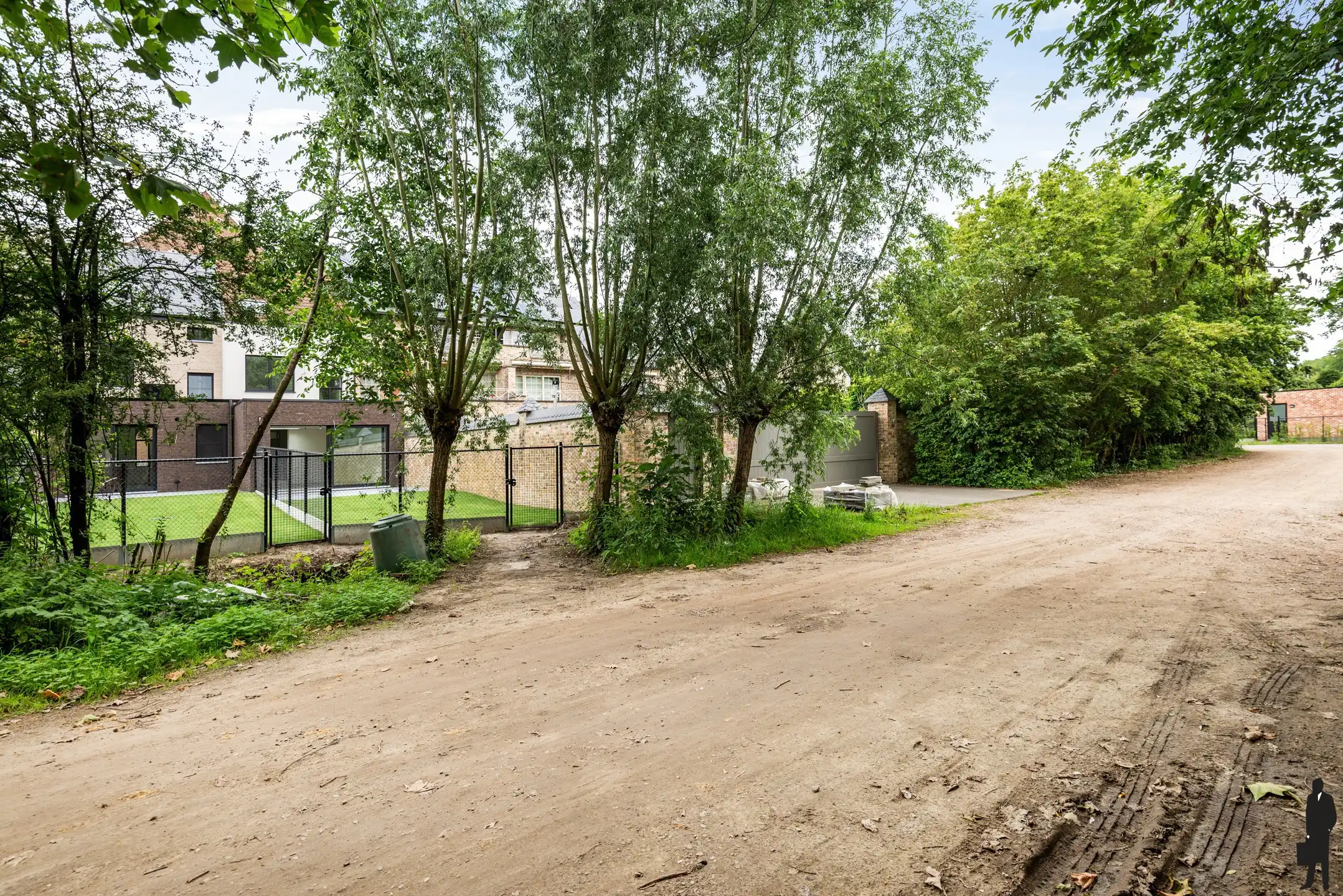 Instapklare woning met 4 slpk en tuin in centrum Rumst  foto 13