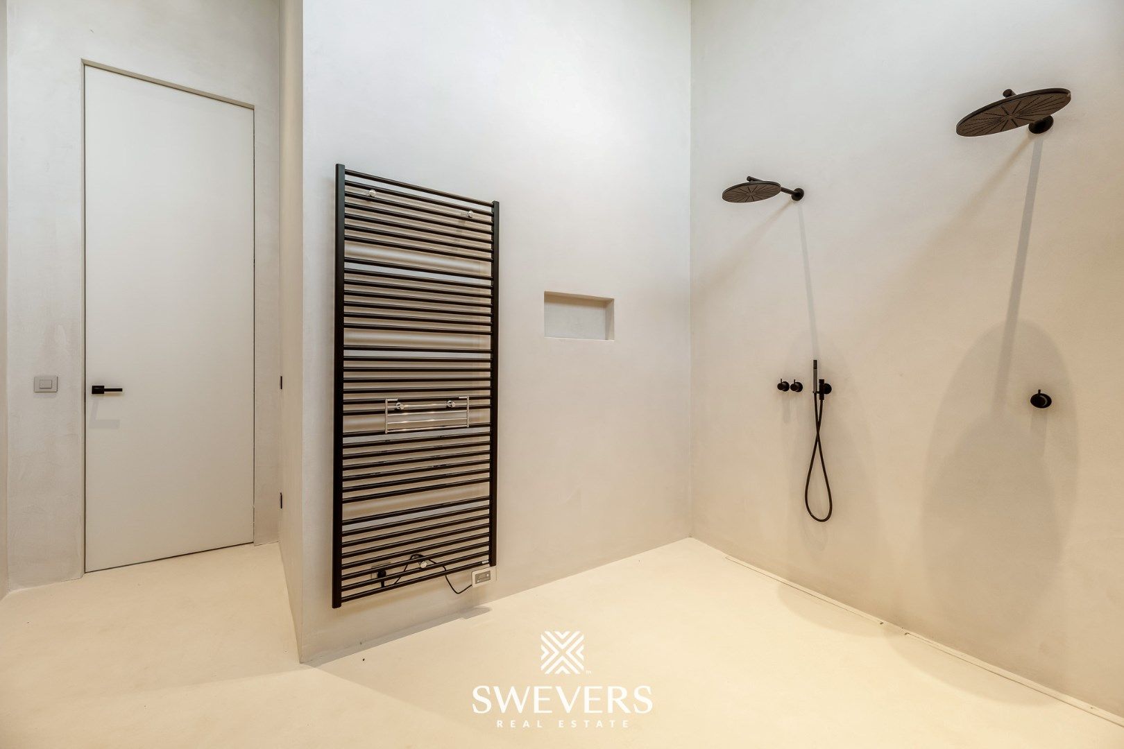 Exclusieve gelijkvloerse loft met zwembad in Mol (verkoop onder registratie) foto 24