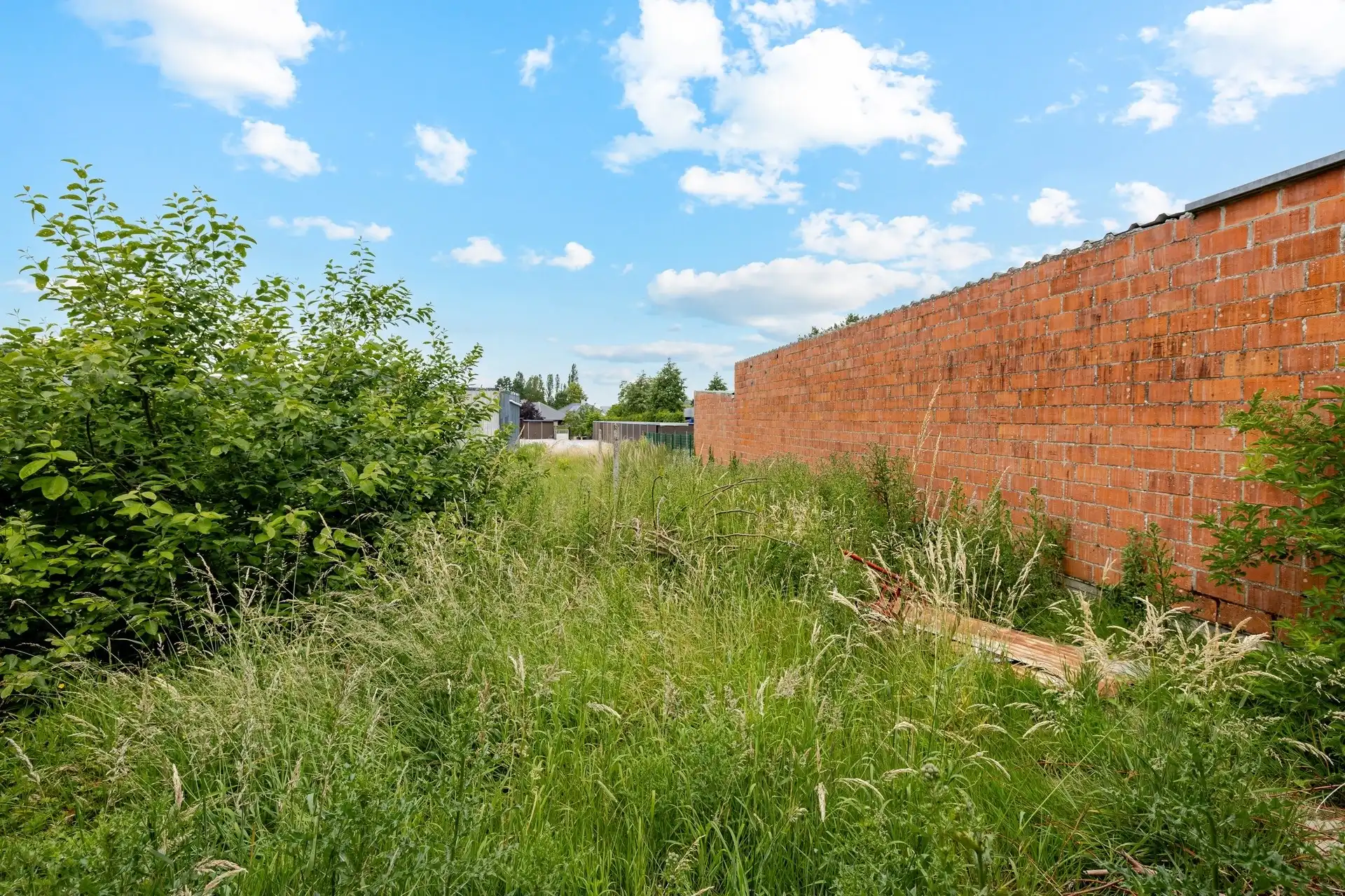 Te renoveren woning met grote tuin en garage te Haaltert foto 14