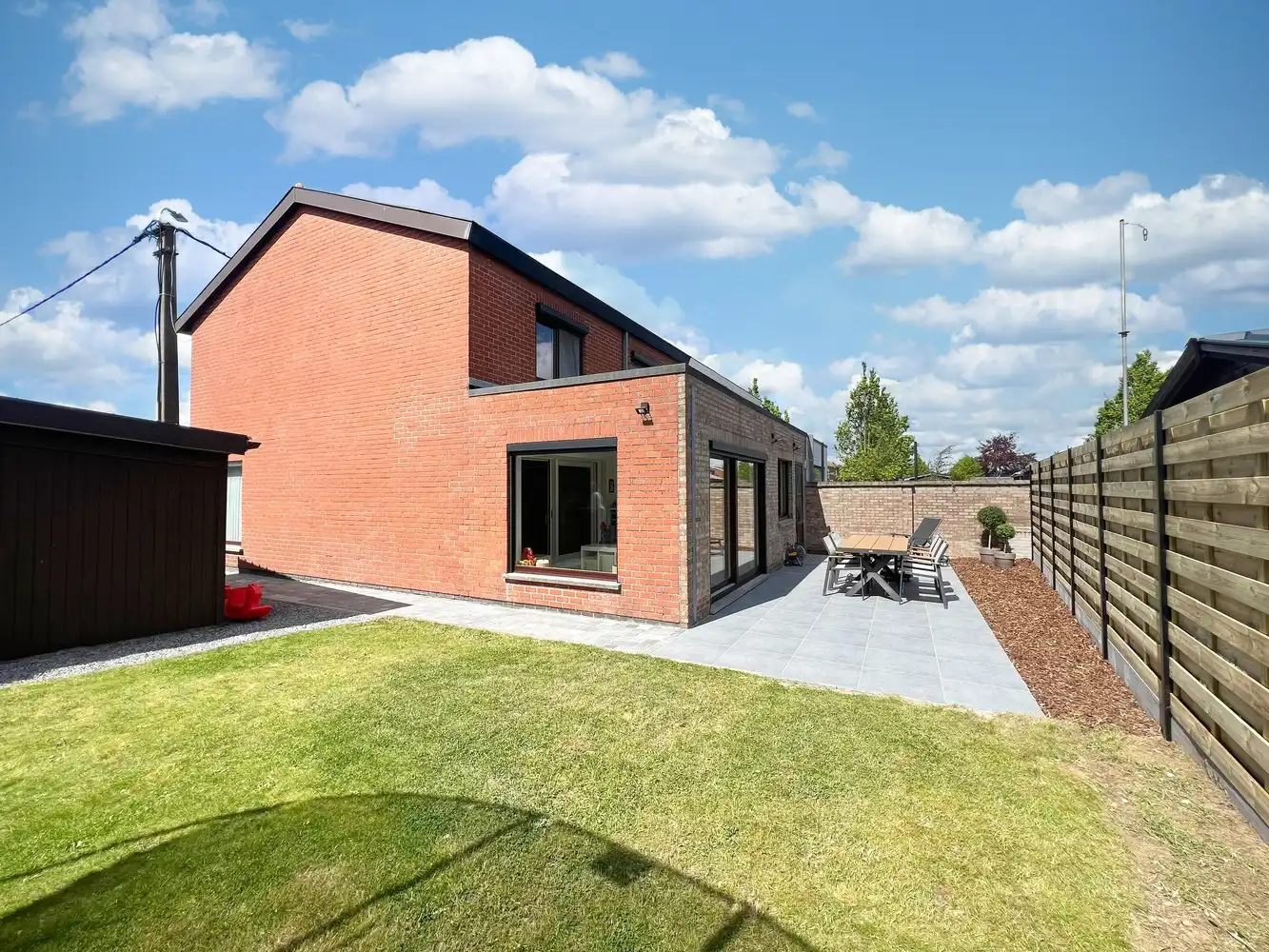 Ruime gezinswoning (4 slpks) foto 13