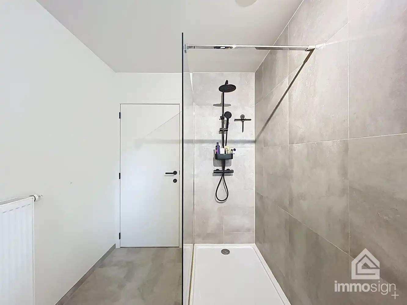 Instapklare, moderne gezinswoning in jonge, rustige buurt te Peer voorzien van tal van troeven foto 19