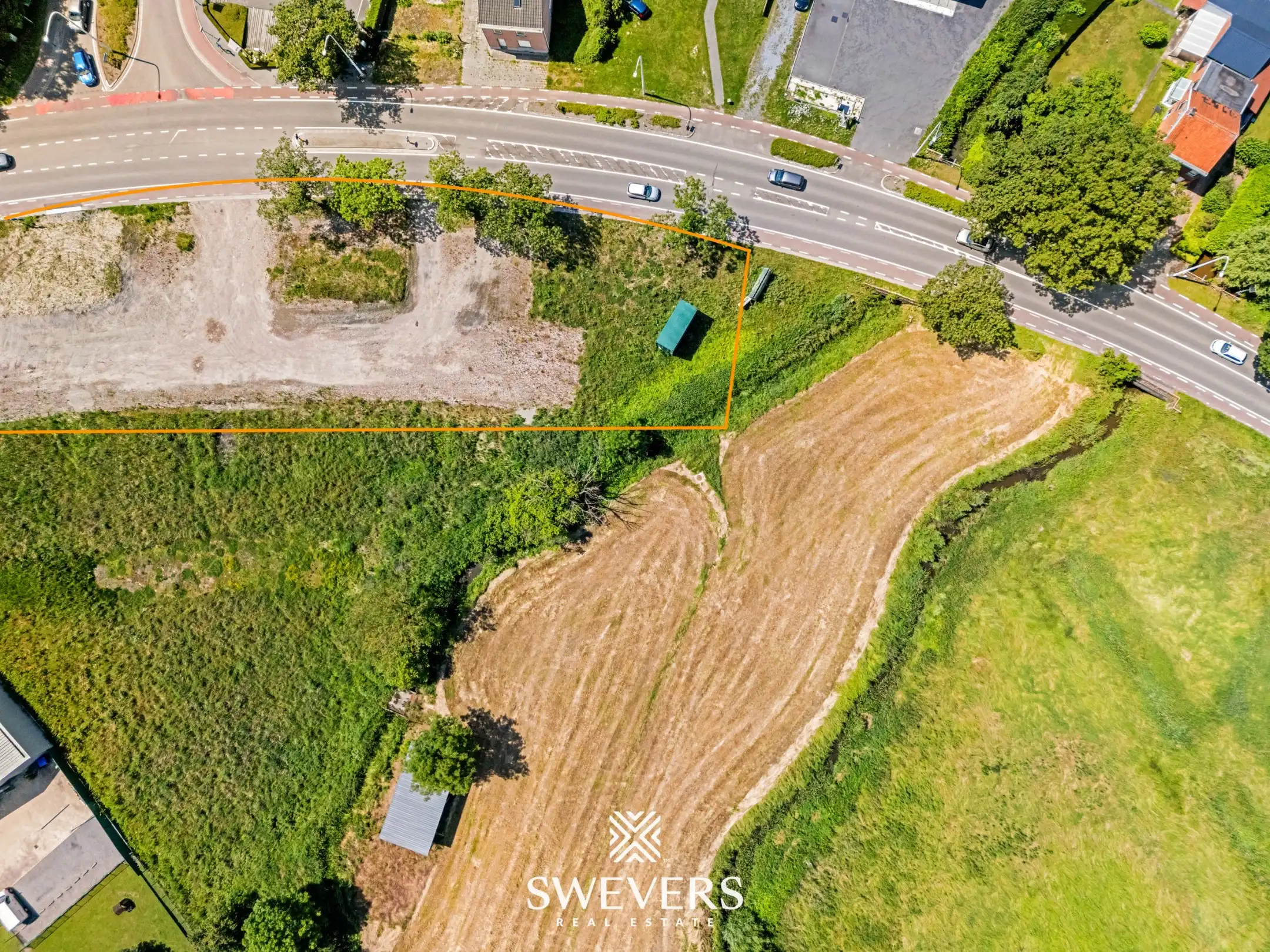 Exclusieve bouwgrond van 661 m² voor open bebouwing in Wimmertingen! foto {{pictureIndex}}