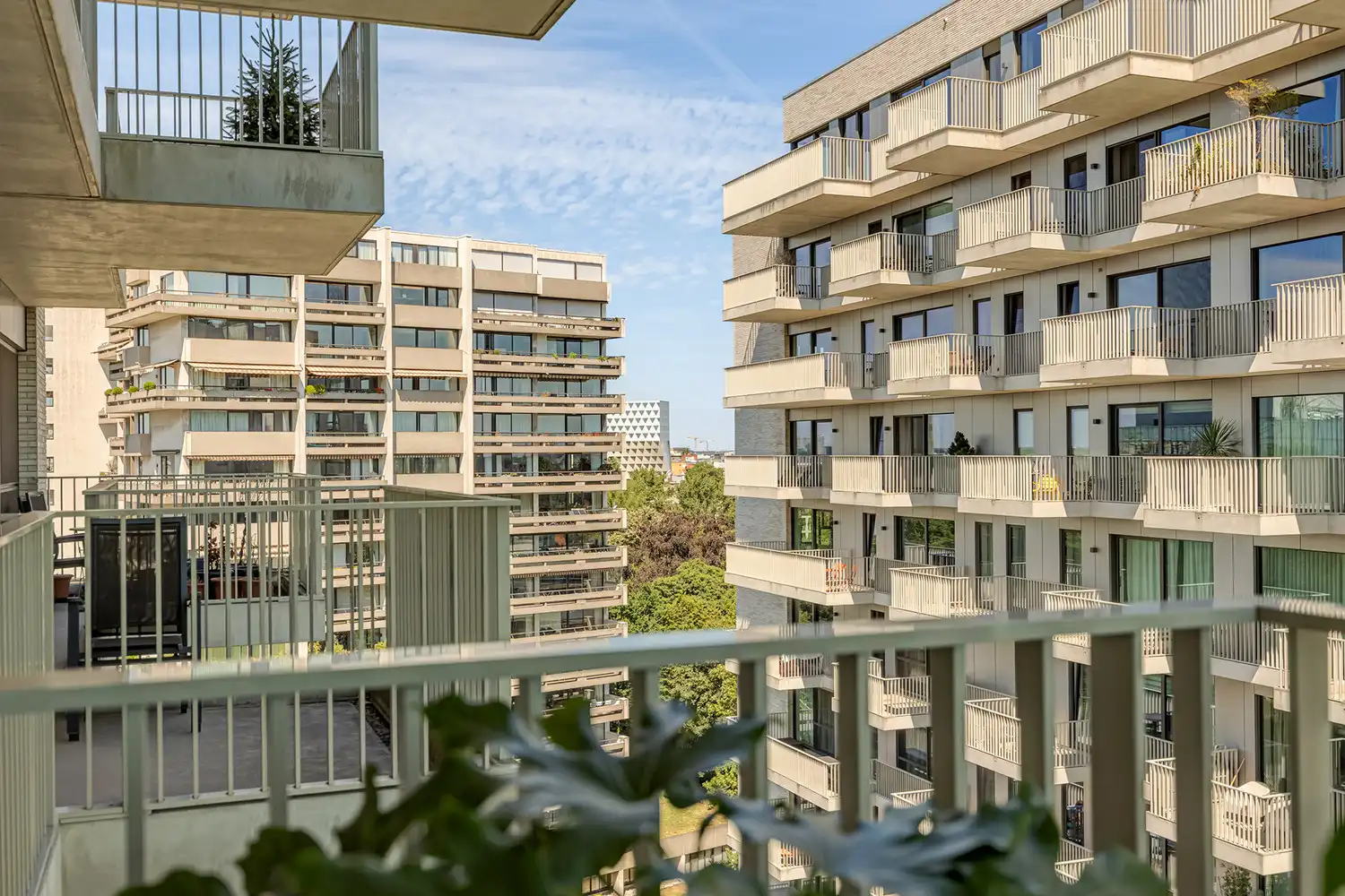 Luxueus en zorgeloos wonen op hoog niveau in de iconische Residentie Louise Marie - 2 slaapkamers en ruim terras (EPC A!) - verkoop onder het registratiestelsel! foto 22