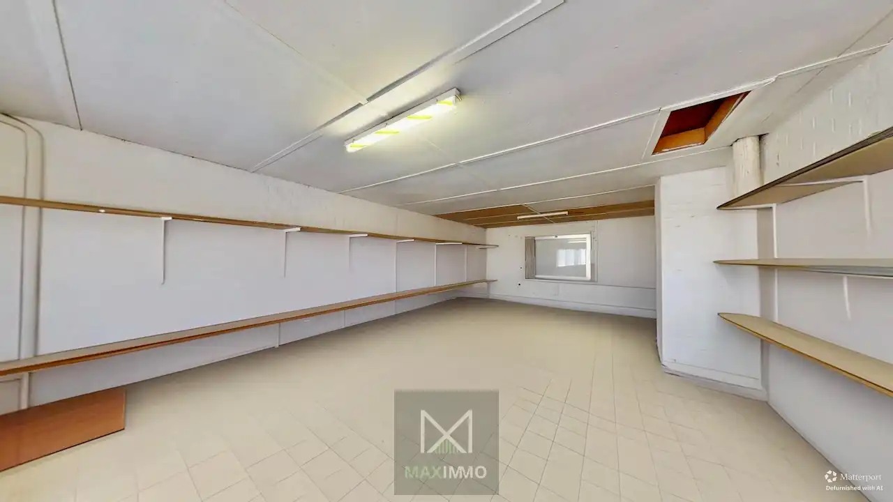 Instapklare gezinswoning met 3 slaapkamers, dubbele garage, ruim atelier en zonnige tuin in Rekkem foto 17