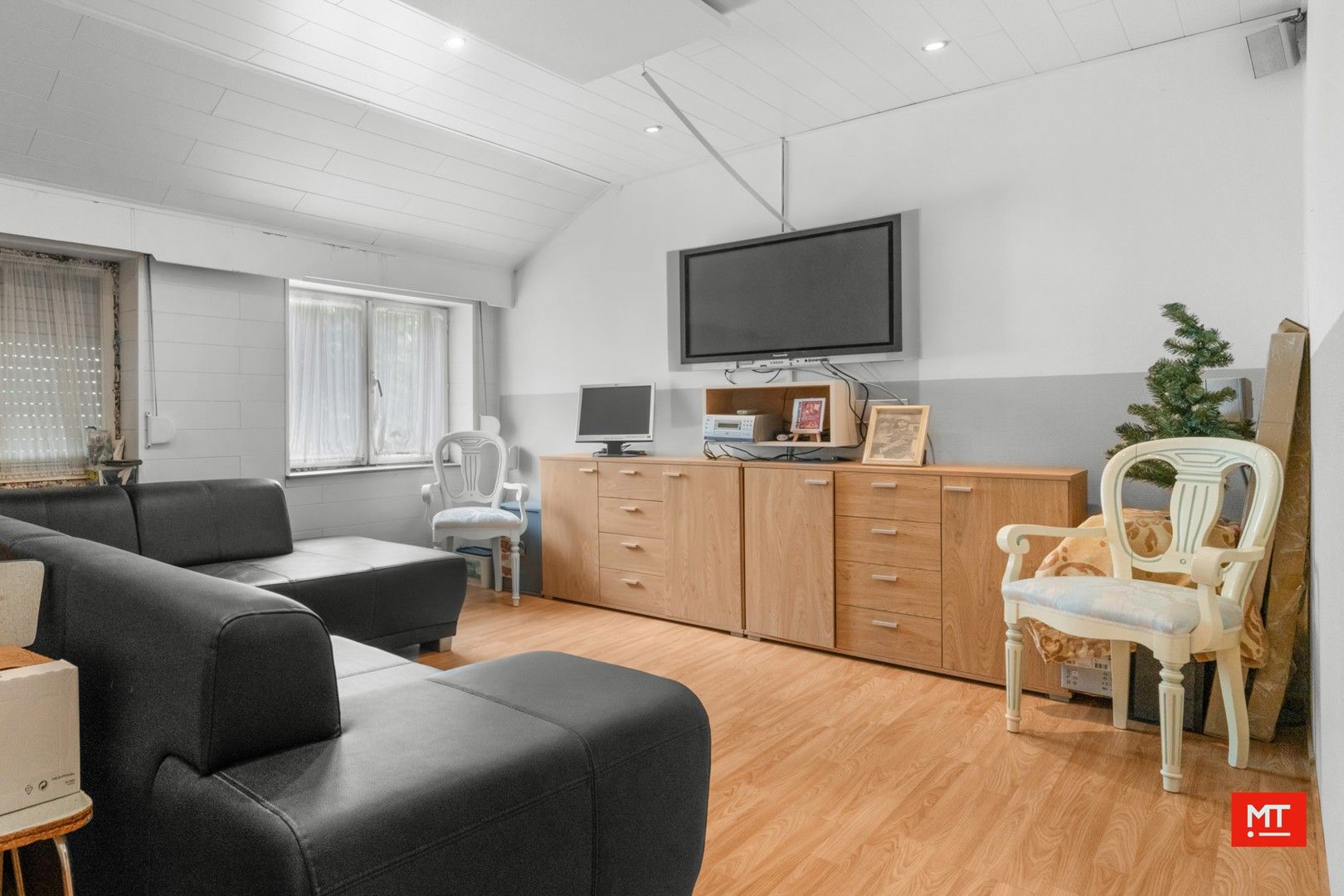 Te renoveren woning in rustige straat nabij centrum Menen foto 10