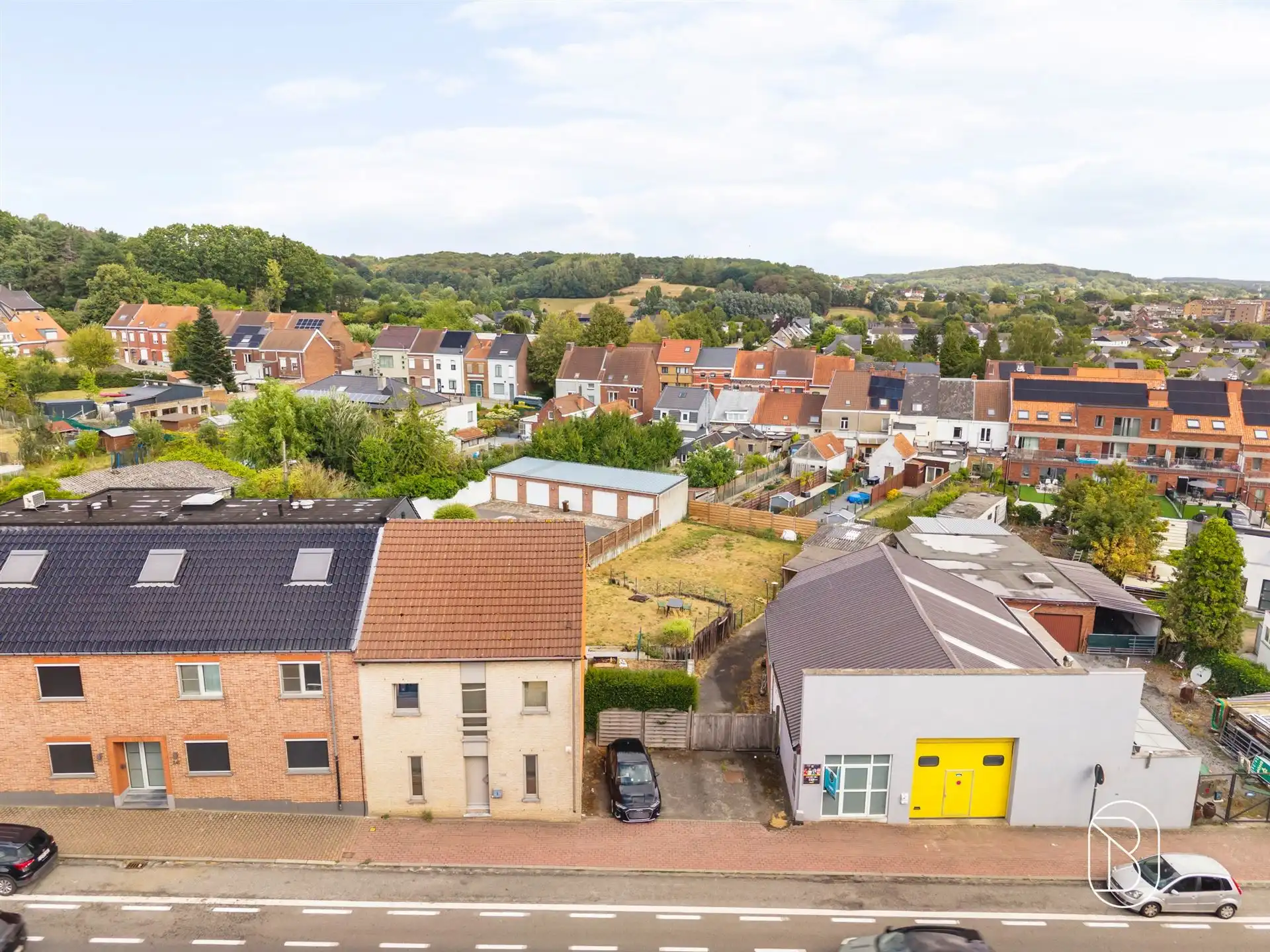Bouwgrond van 330 m² te koop in Ronse foto 2