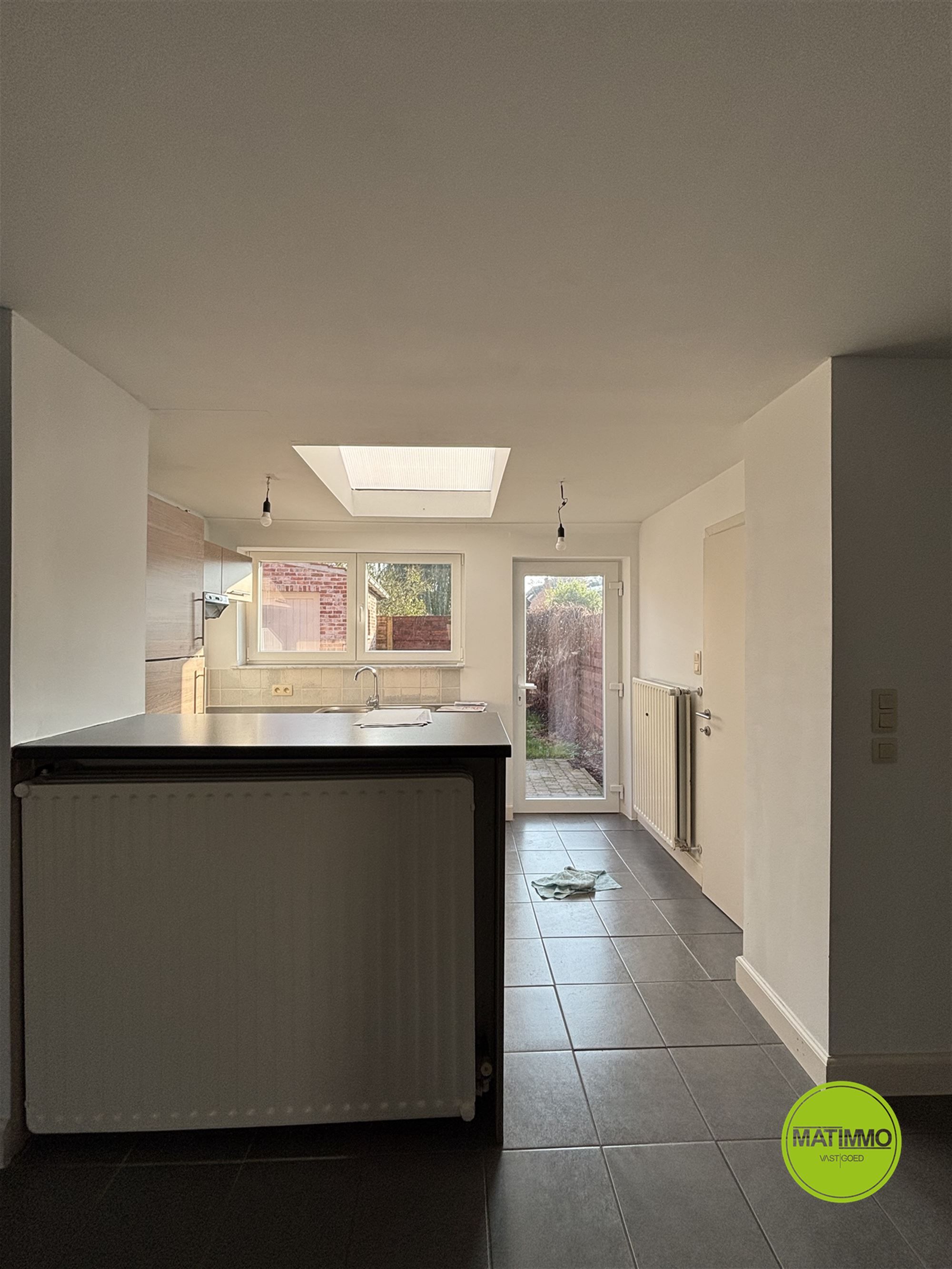 Charmante woning te huur in Mol met gezellige tuin. foto 3