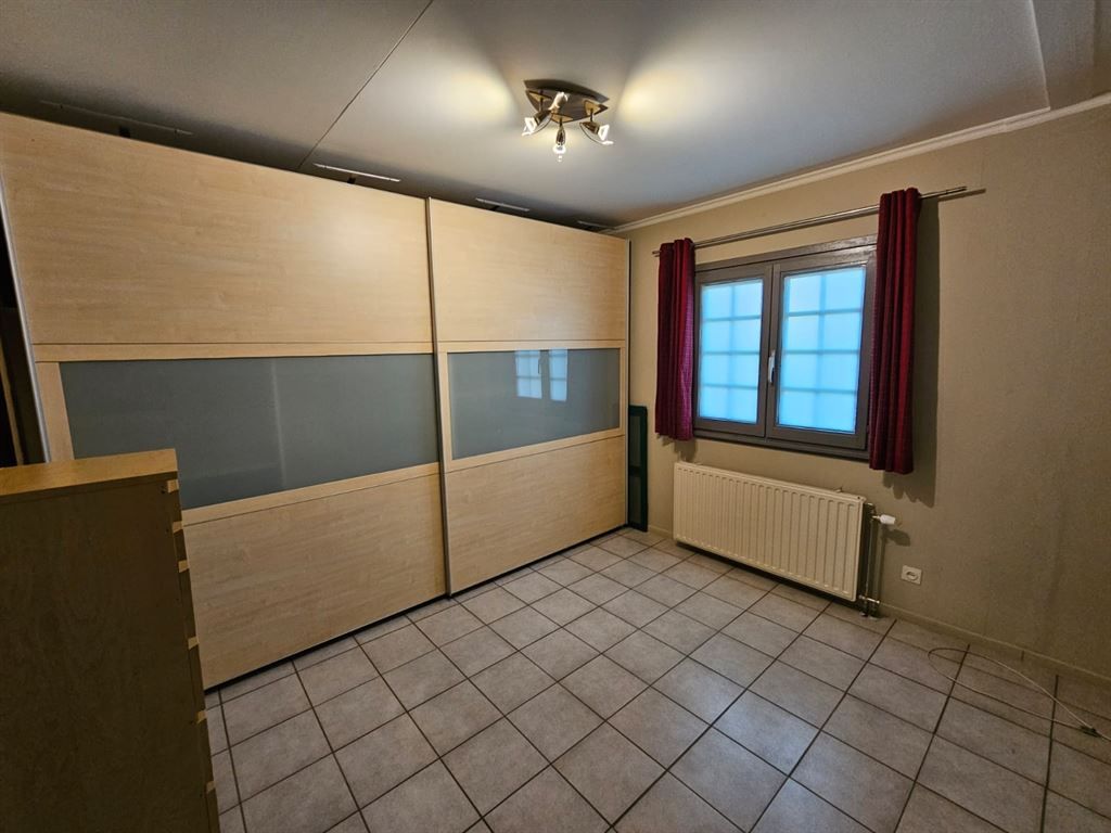 huis met veel slaapkamers foto 14